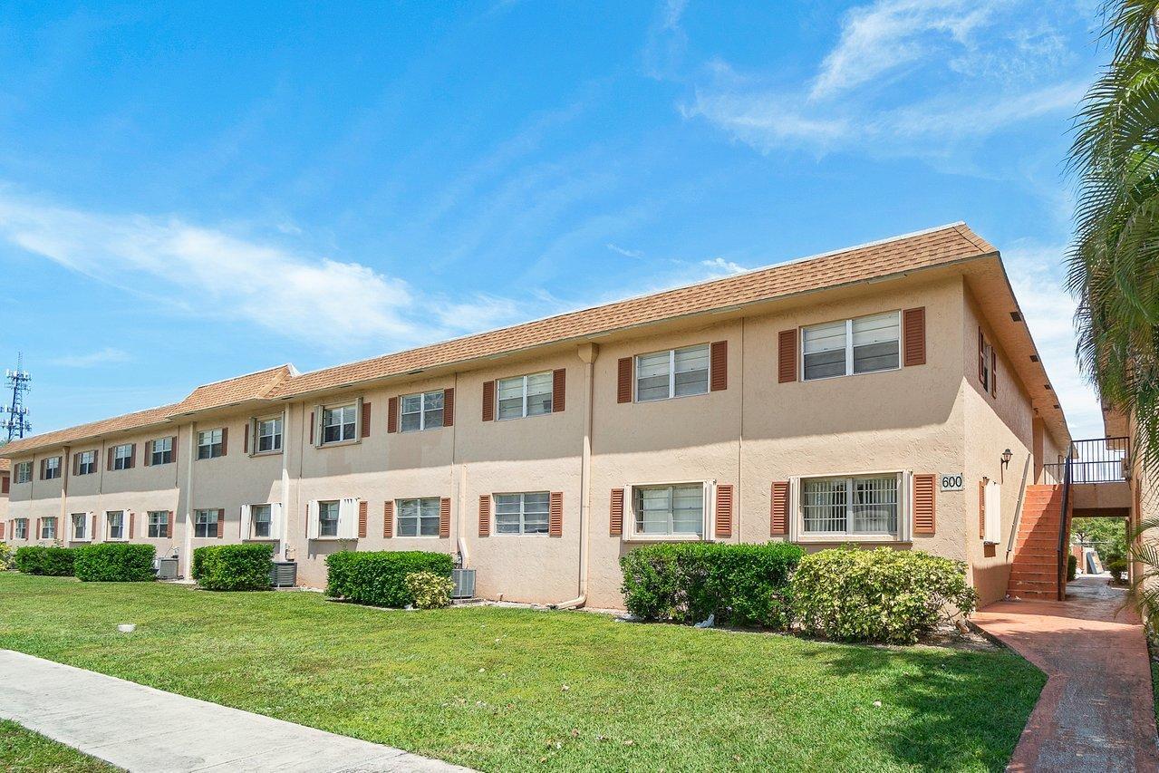 En Venta 600 SW 2nd 2390 Avenue 2390, Boca Raton, FL 33432, Boca Raton, FL 33432