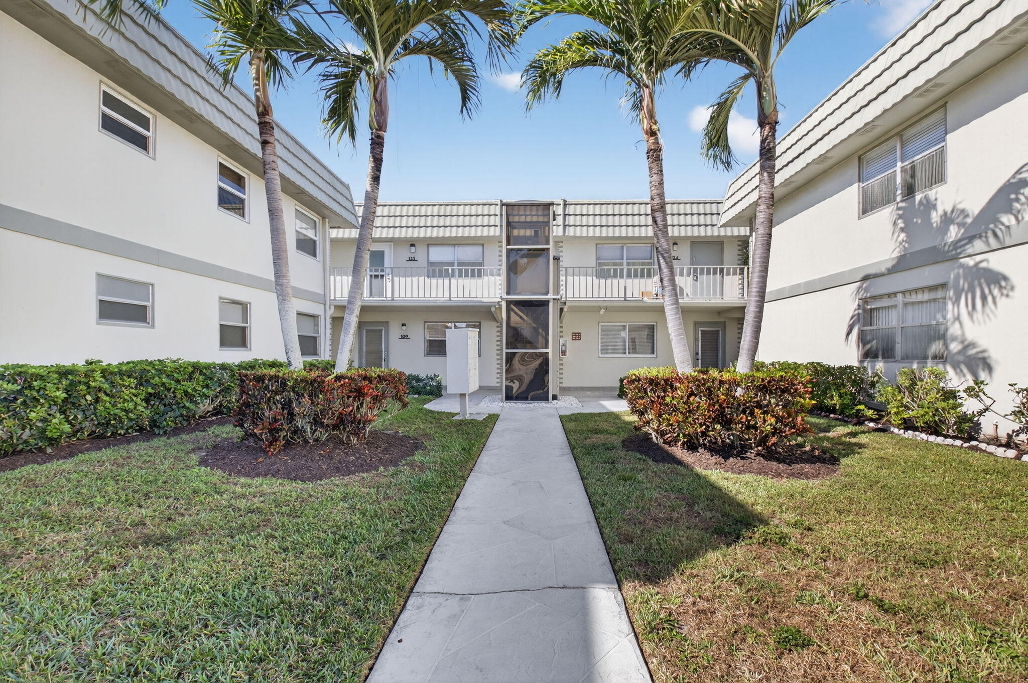 Foto de propiedad en 109 Monaco C 109, Delray Beach, FL 33446 Delray Beach con MLS# 