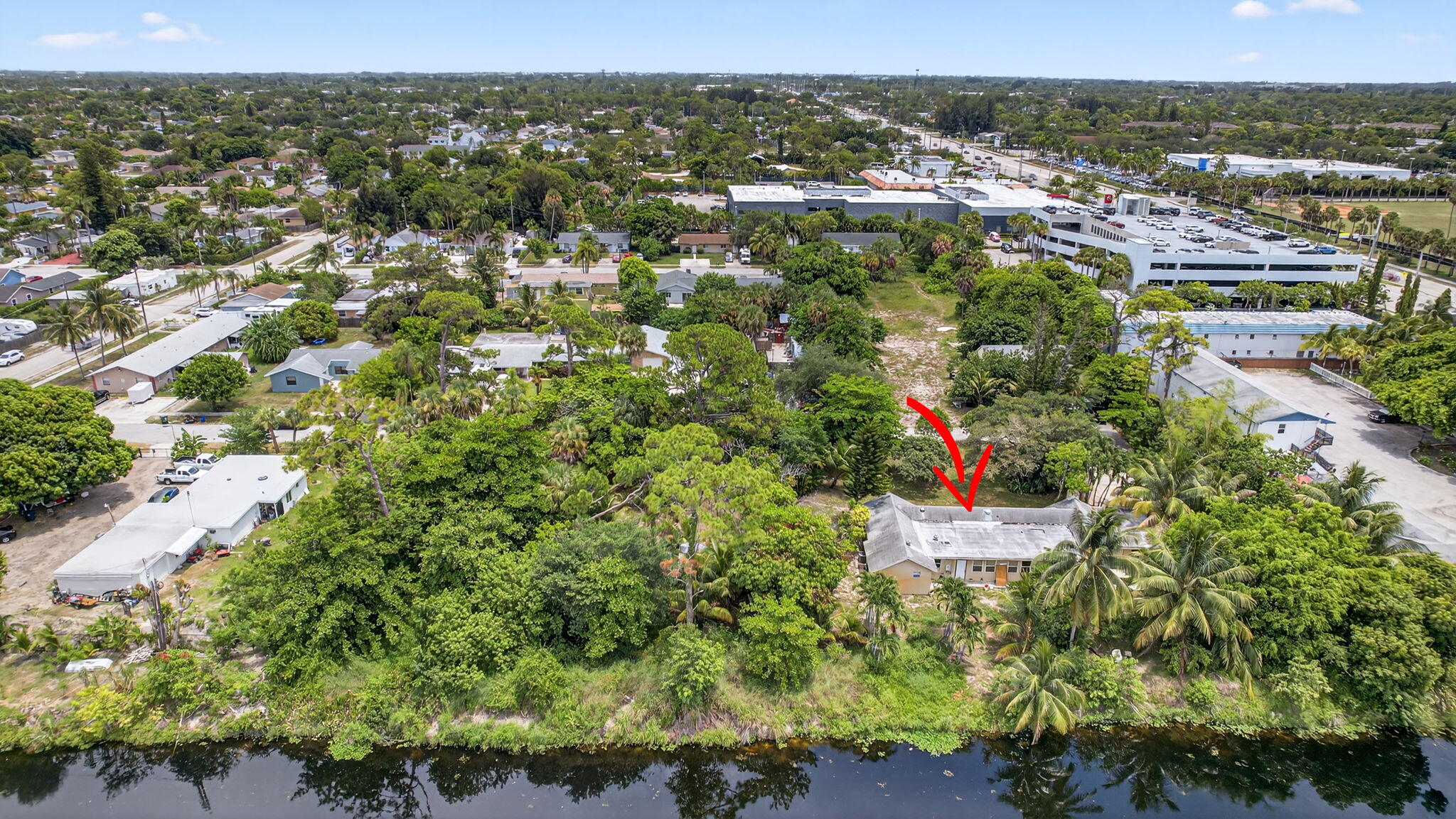 Foto de propiedad en 129 Fleming Avenue, Greenacres, FL 33463 Greenacres con MLS# 
