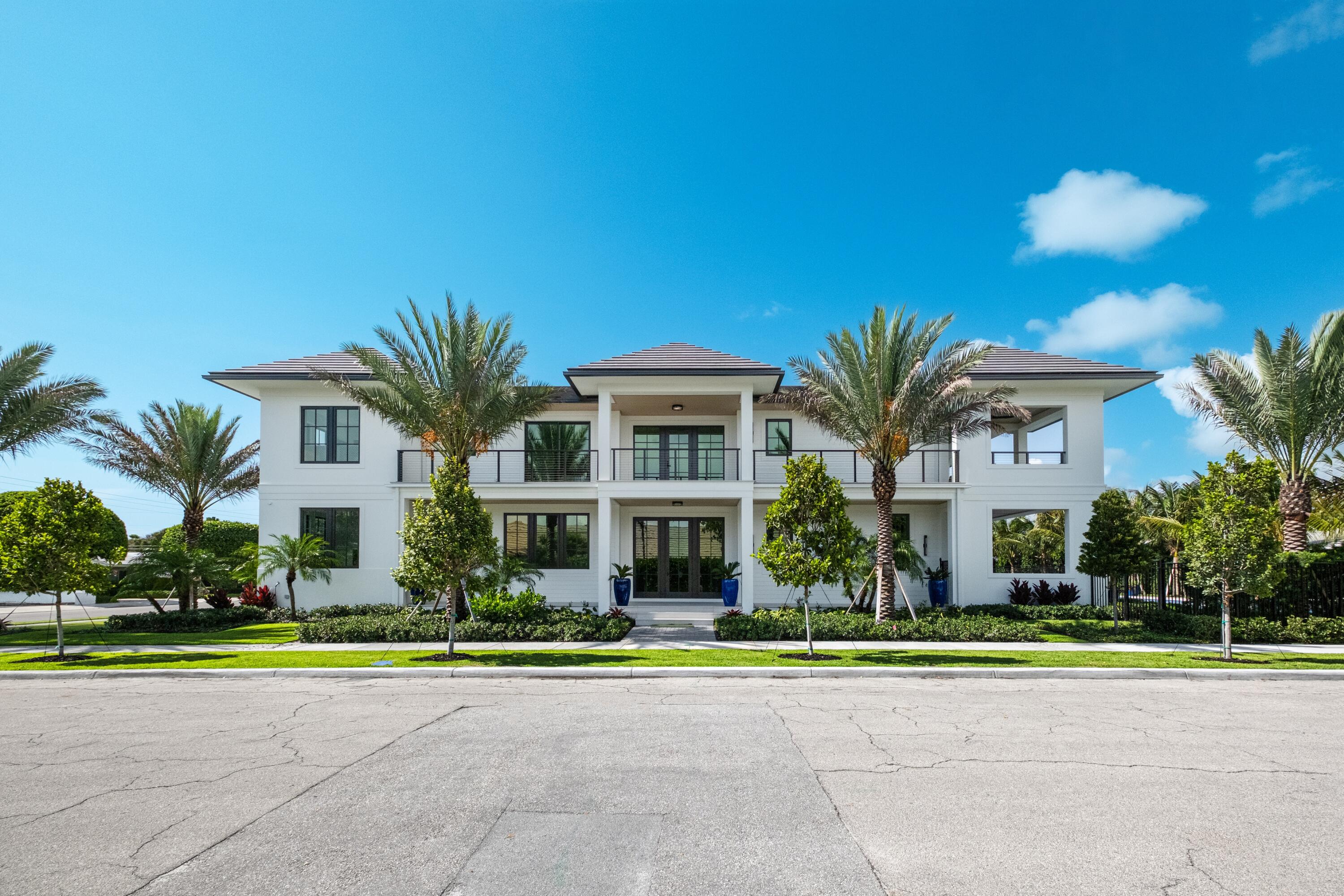 Foto de propiedad en 210 Cortez Road, West Palm Beach, FL 33405 West Palm Beach con MLS# 