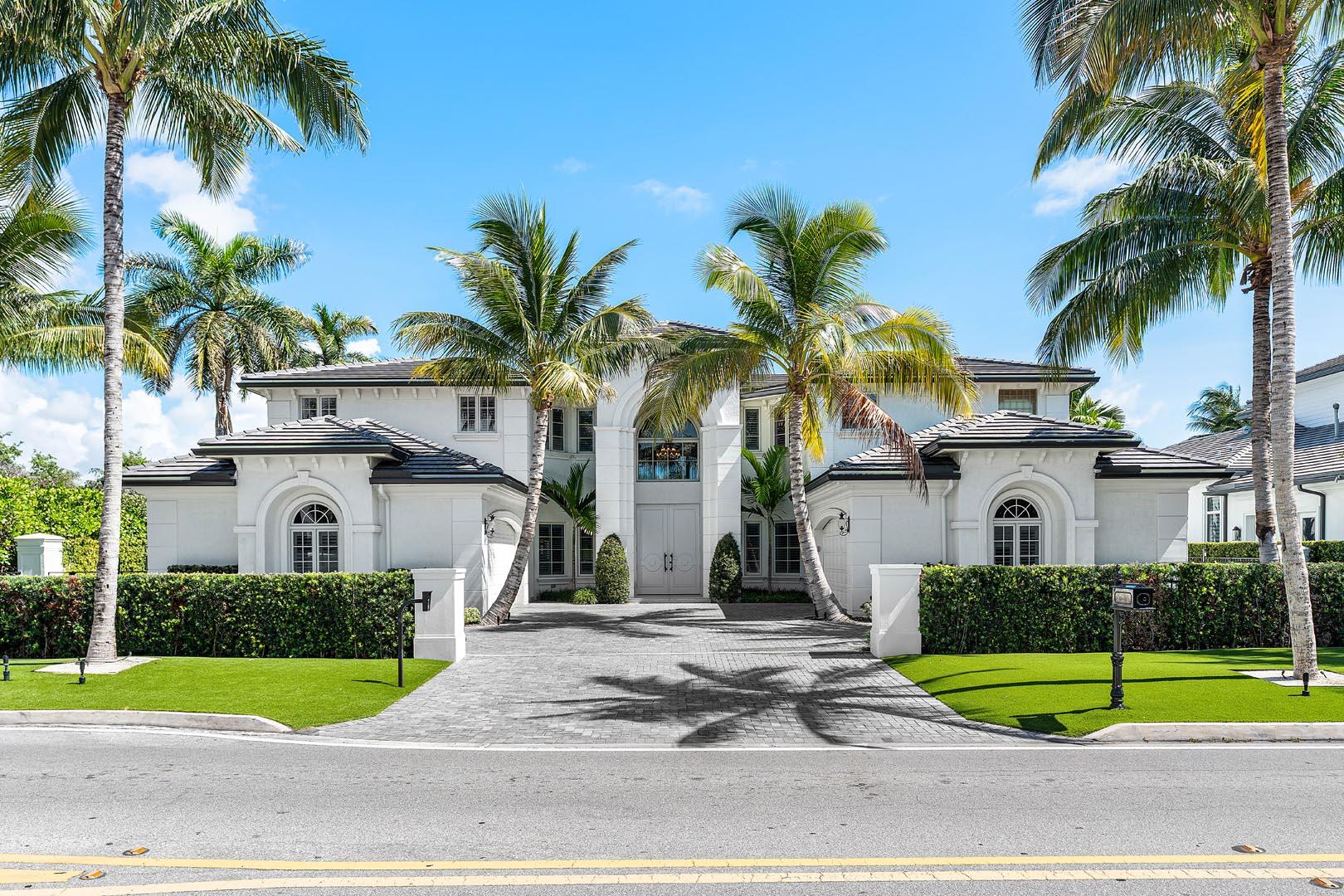 Foto de propiedad en 121 Royal Palm Way, Boca Raton, FL 33432 Boca Raton con MLS# 