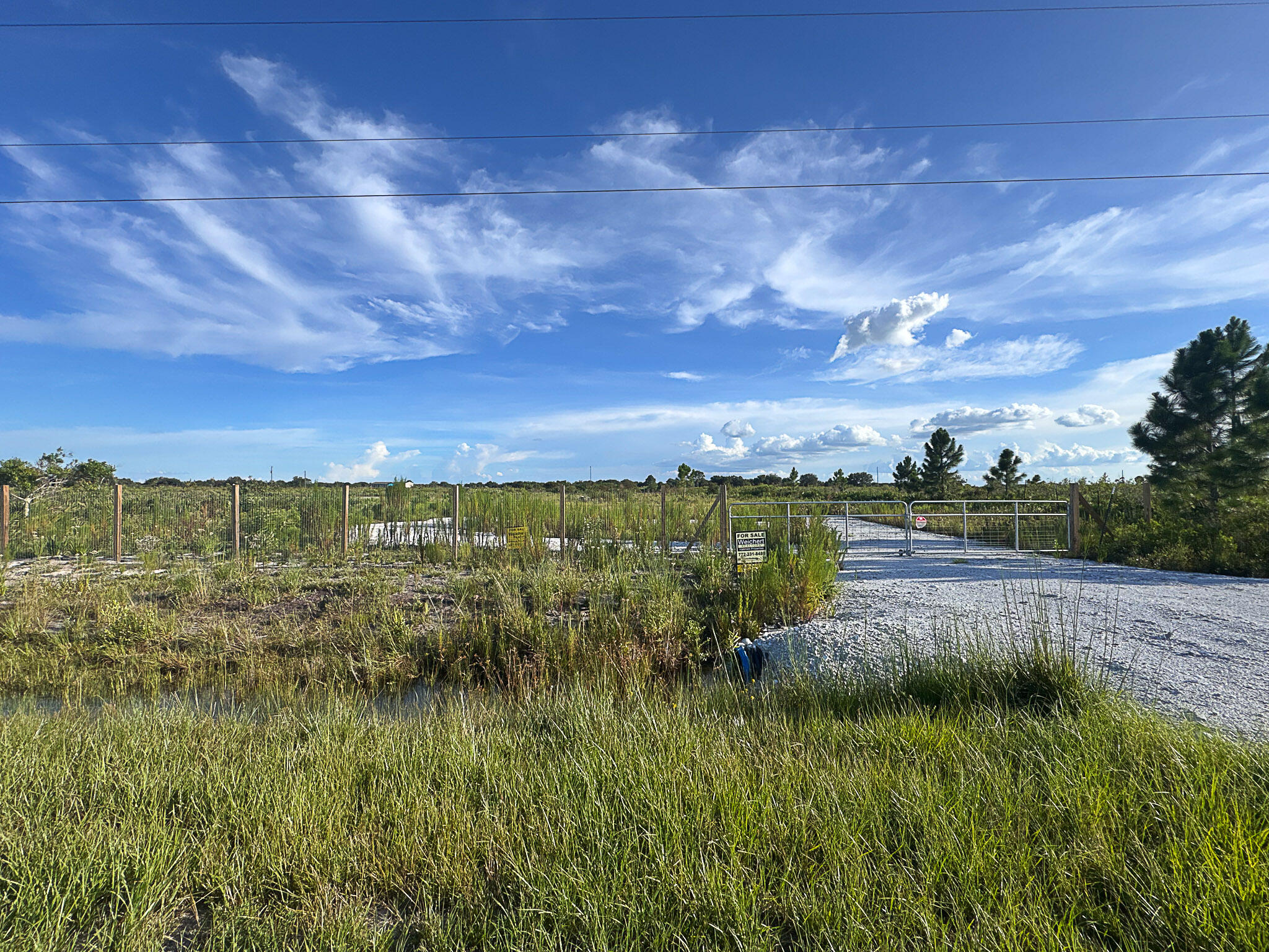 Foto de propiedad en 22184 NW 278th Street, Okeechobee, FL 34972 Okeechobee con MLS# 