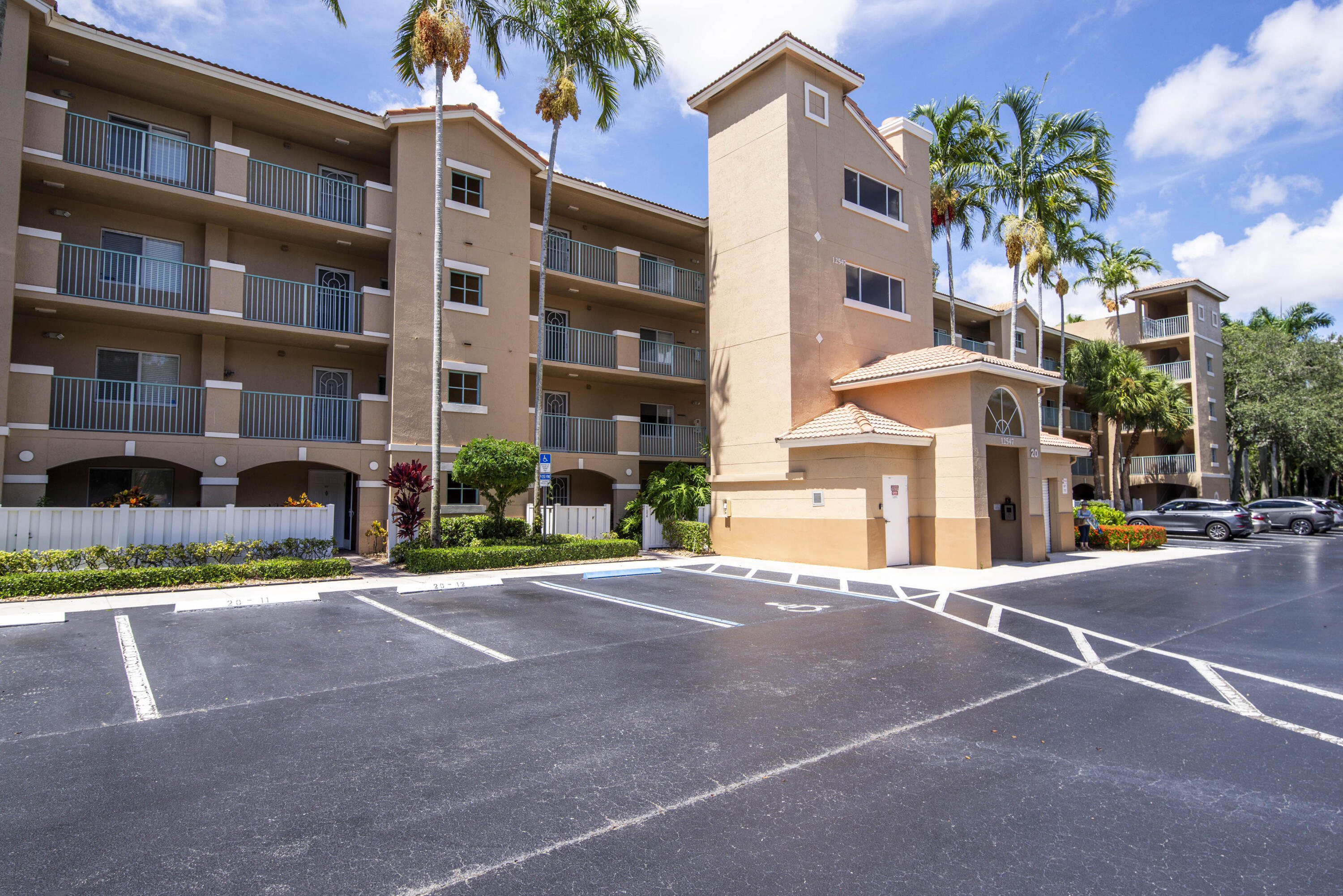 En Renta 12547 Imperial Isle Drive 208, Boynton Beach, FL 33437, Boynton Beach, FL 33437