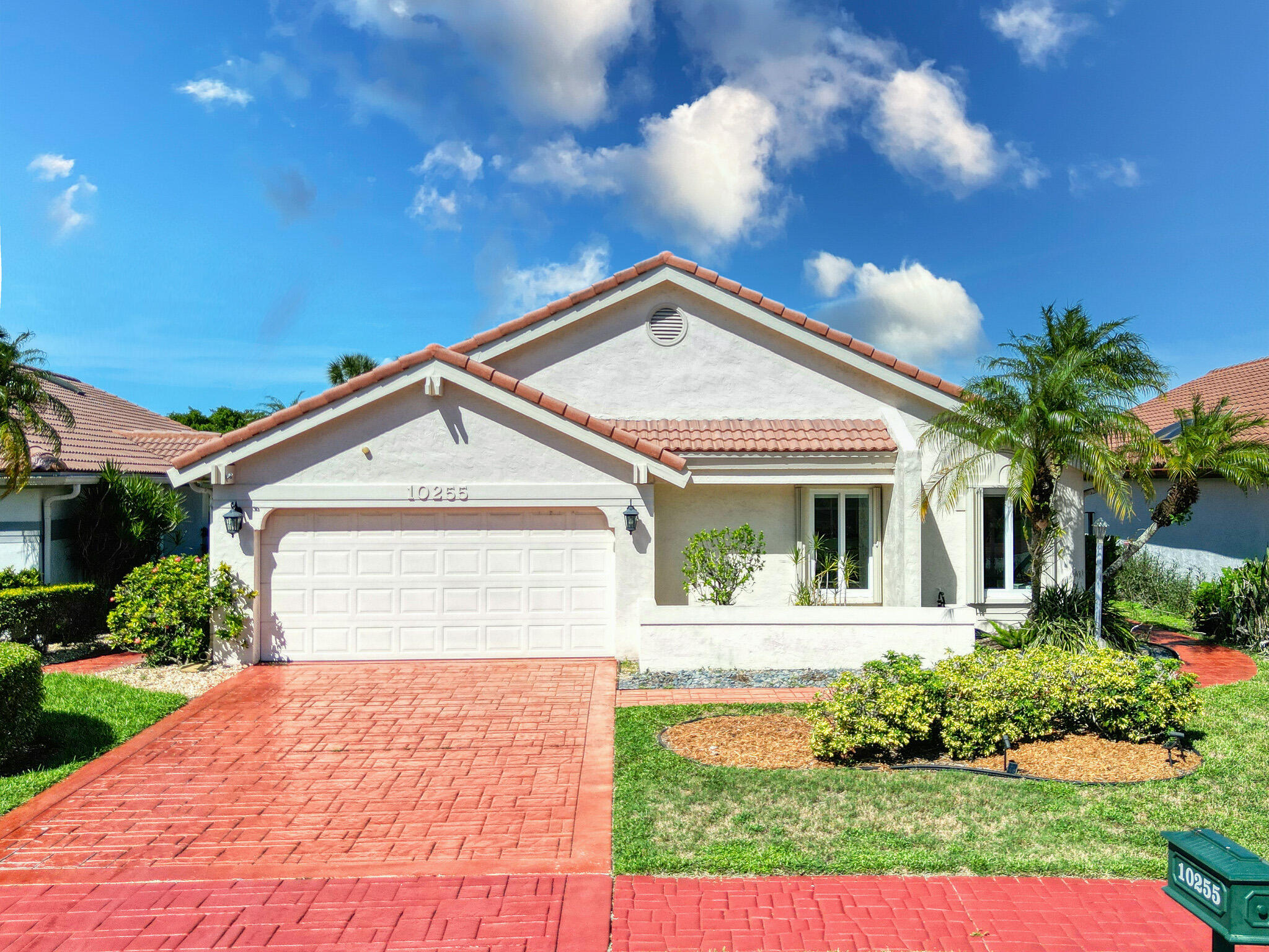 Foto de propiedad en 10255 Sunset Bend Drive, Boca Raton, FL 33428 Boca Raton con MLS# 