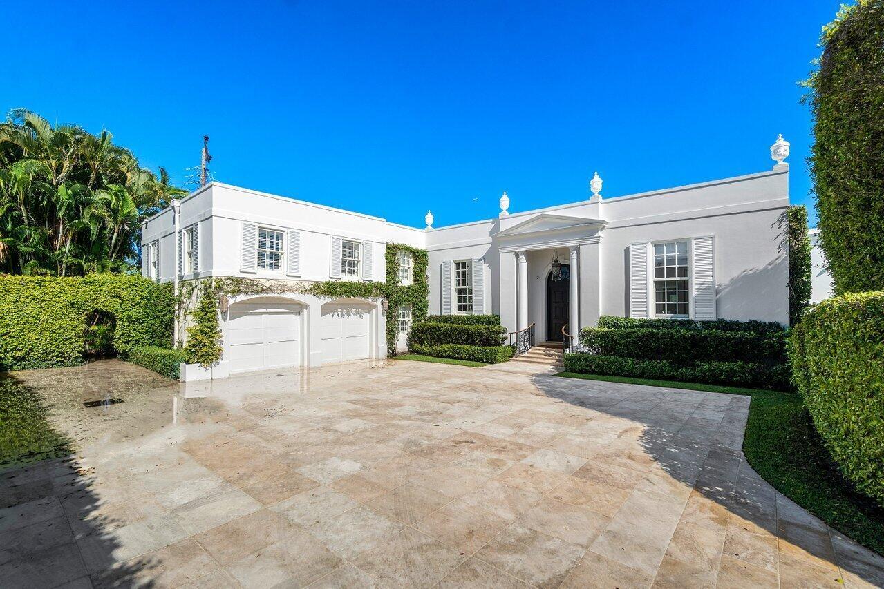 Foto de propiedad en 100 Regents Park Road, Palm Beach, FL 33480 Palm Beach con MLS# 