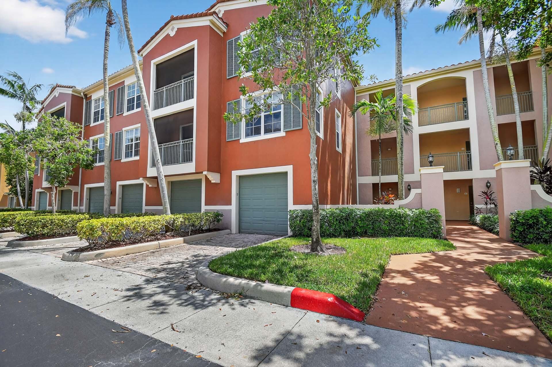 Foto de propiedad en 11740 Saint Andrews Place 206, Wellington, FL 33414 Wellington con MLS# 