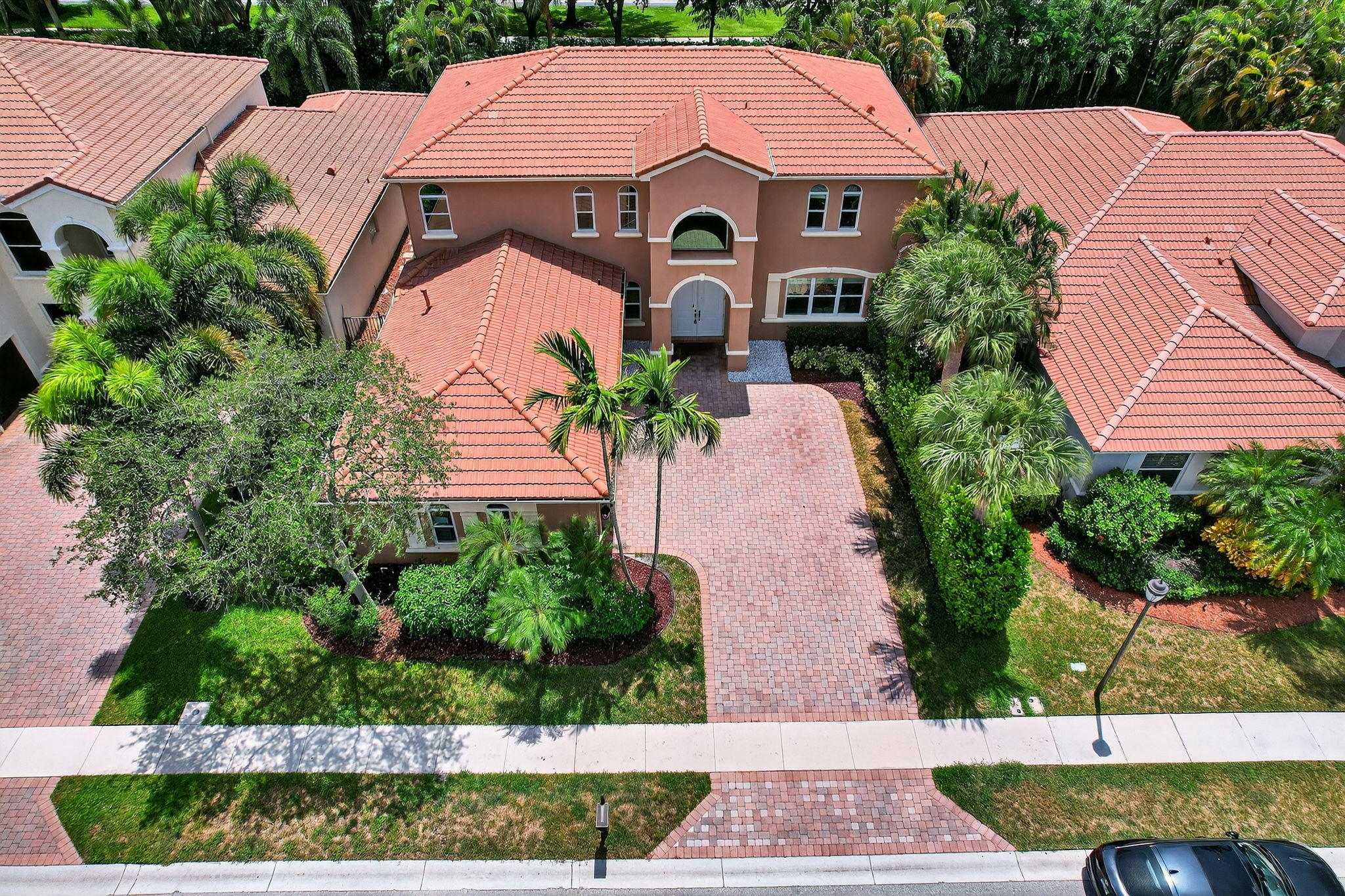 Foto de propiedad en 247 Sedona Way, Palm Beach Gardens, FL 33418 Palm Beach Gardens con MLS# 