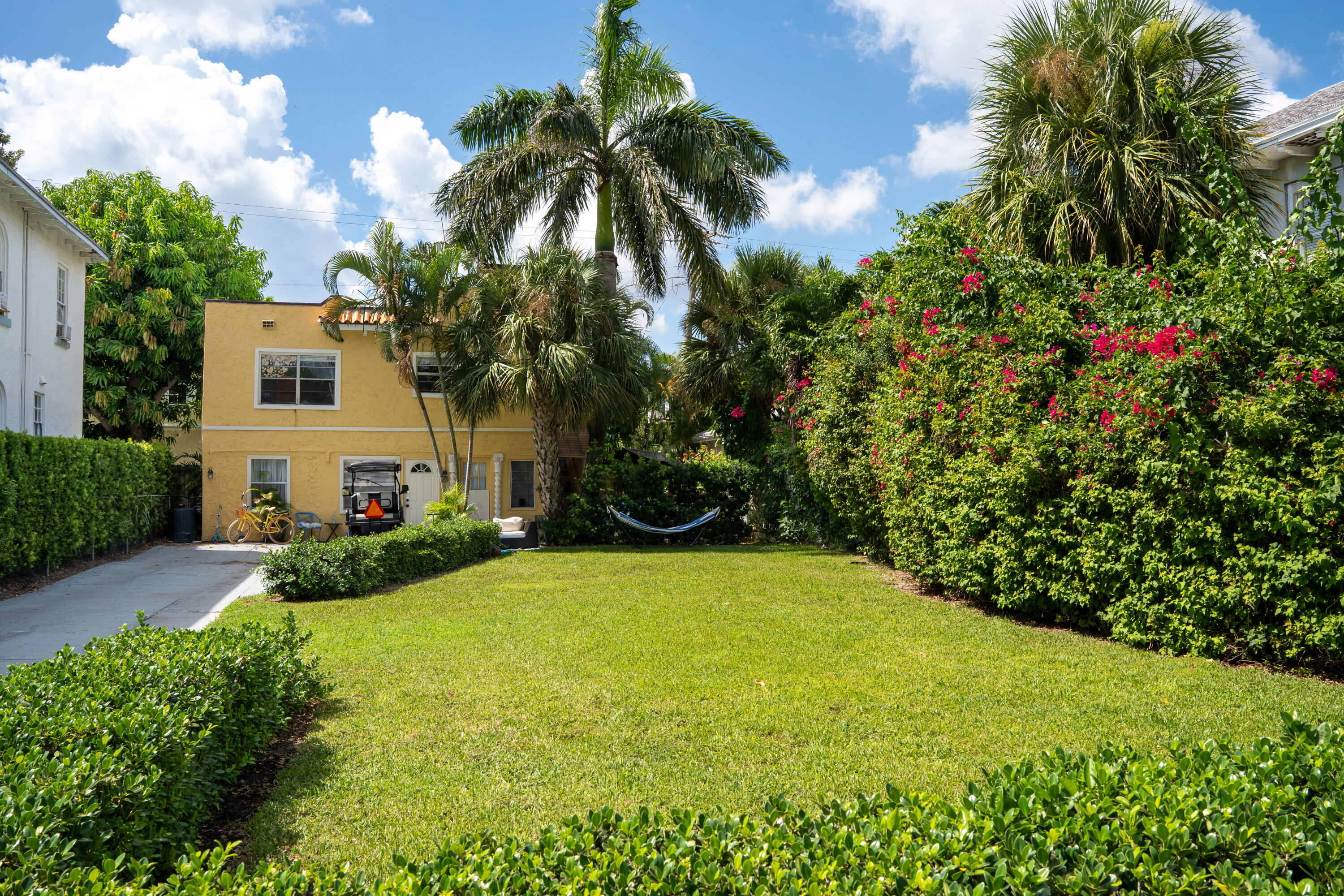 Foto de propiedad en 256 Seminole Avenue, Palm Beach, FL 33480 Palm Beach con MLS# 