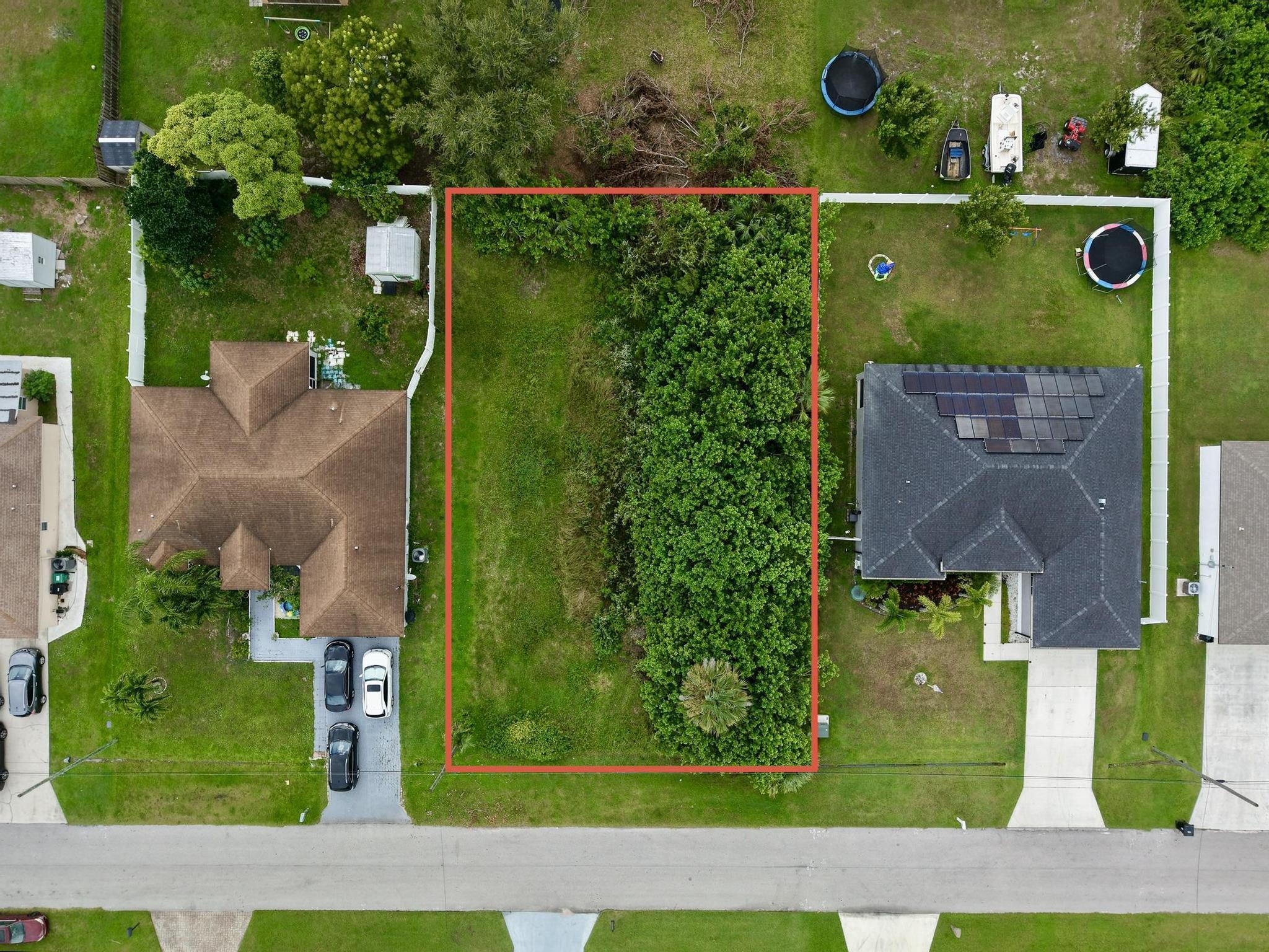 Foto de propiedad en 1214 SW Medina Avenue, Port St. Lucie, FL 34953 Port St. Lucie con MLS# 