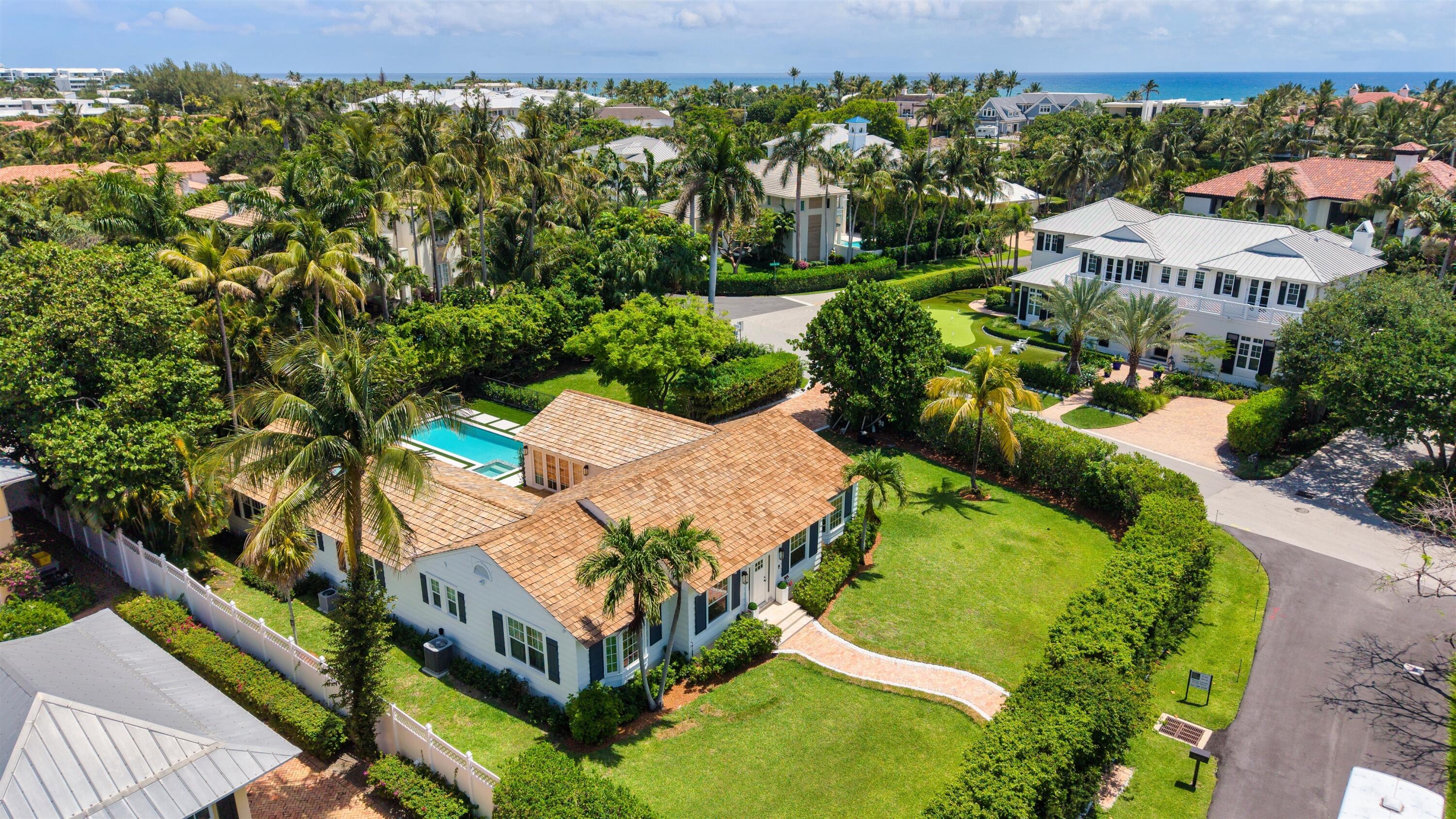 Foto de propiedad en 1017 Tamarind Road, Delray Beach, FL 33483 Delray Beach con MLS# 