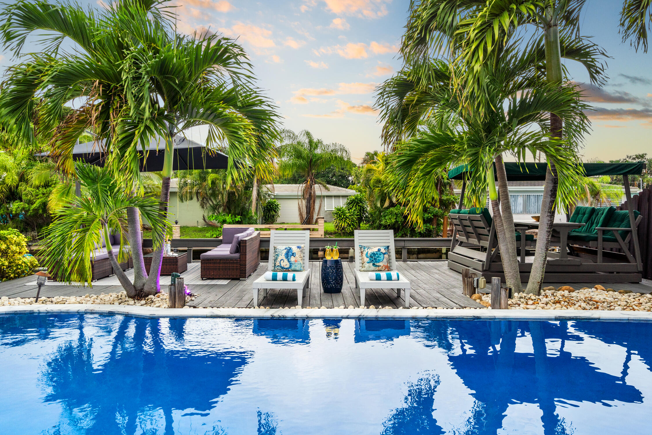 Foto de propiedad en 1621 NE 63rd Court, Fort Lauderdale, FL 33334 Fort Lauderdale con MLS# 