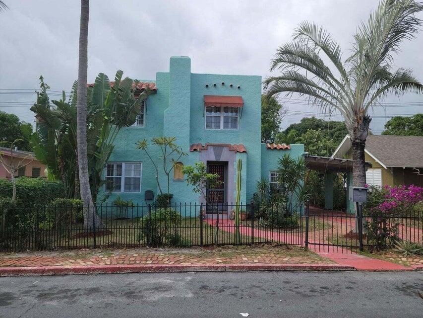 Foto de propiedad en 121 S B Street, Lake Worth Beach, FL 33460 Lake Worth Beach con MLS# 