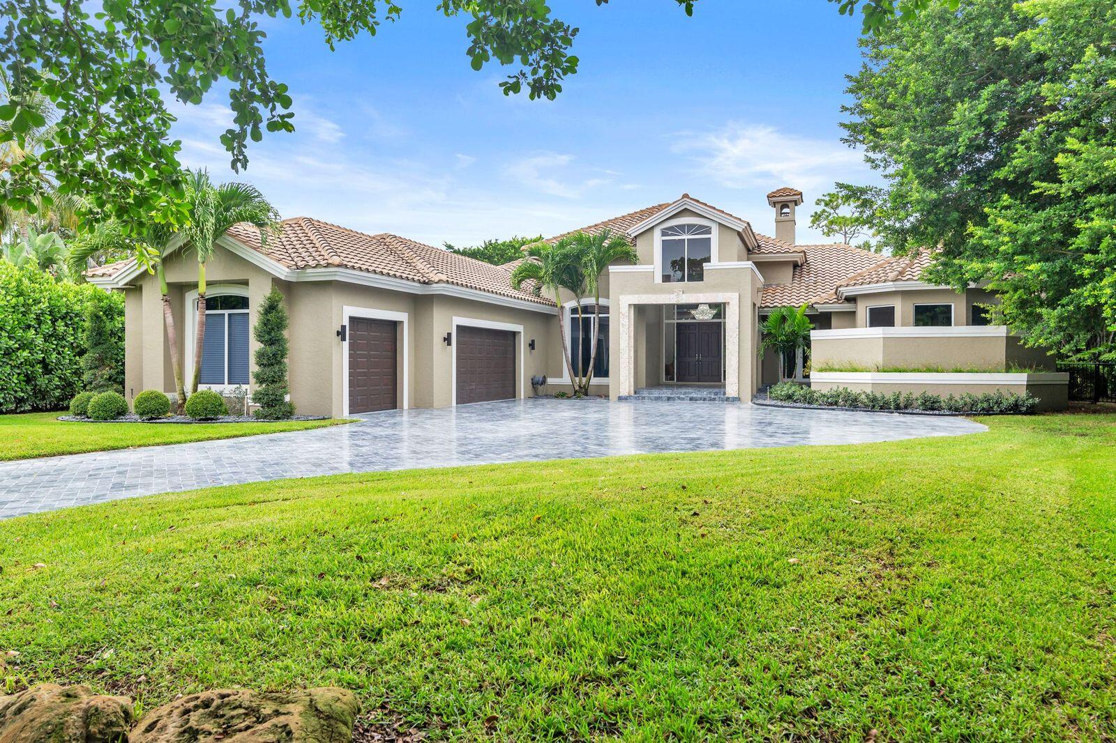 Vendido 1543 Breakers West Boulevard, West Palm Beach, FL 33411, West Palm Beach, FL 33411