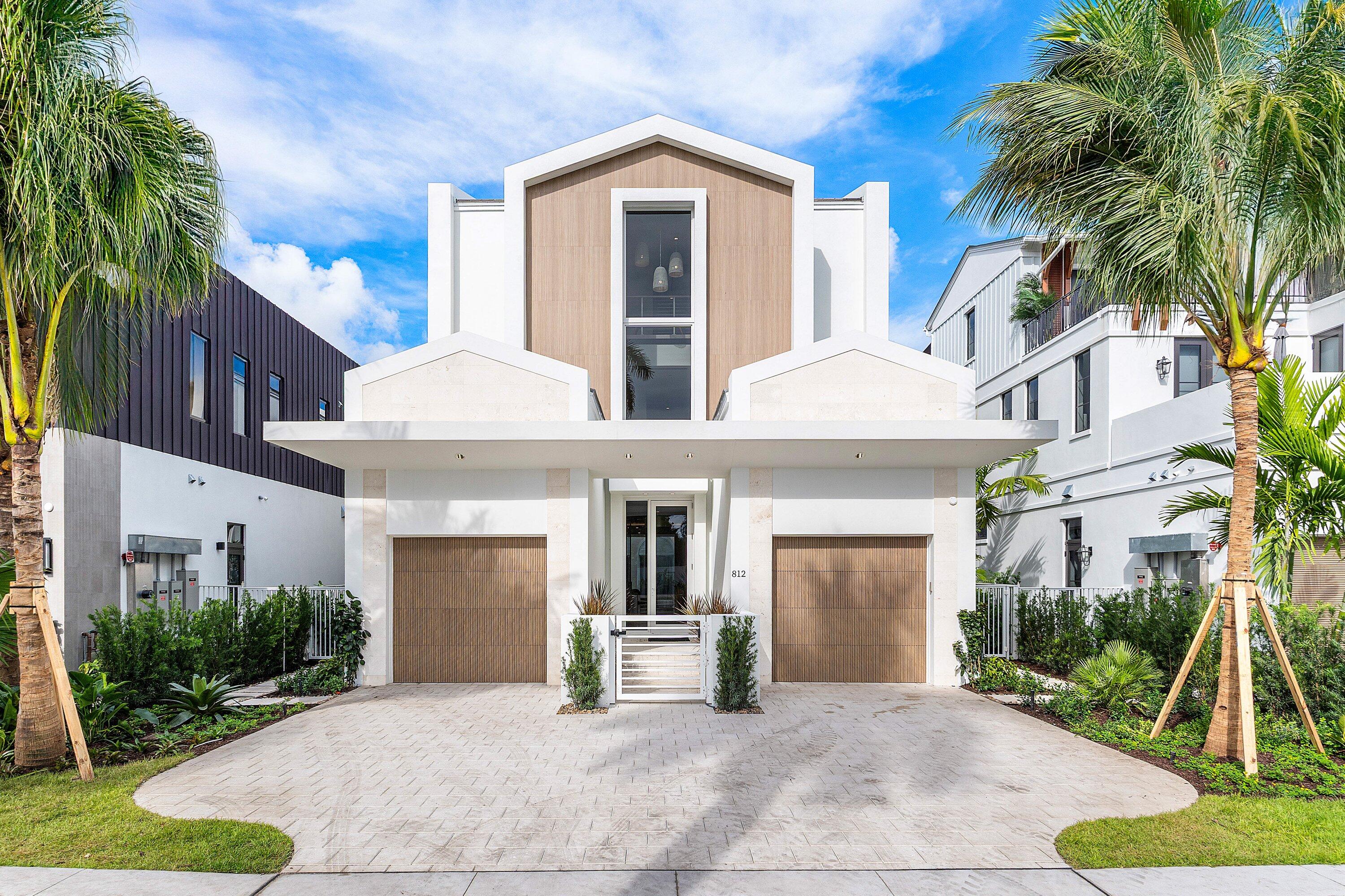 Foto de propiedad en 812 Palm Trail, Delray Beach, FL 33483 Delray Beach con MLS# 