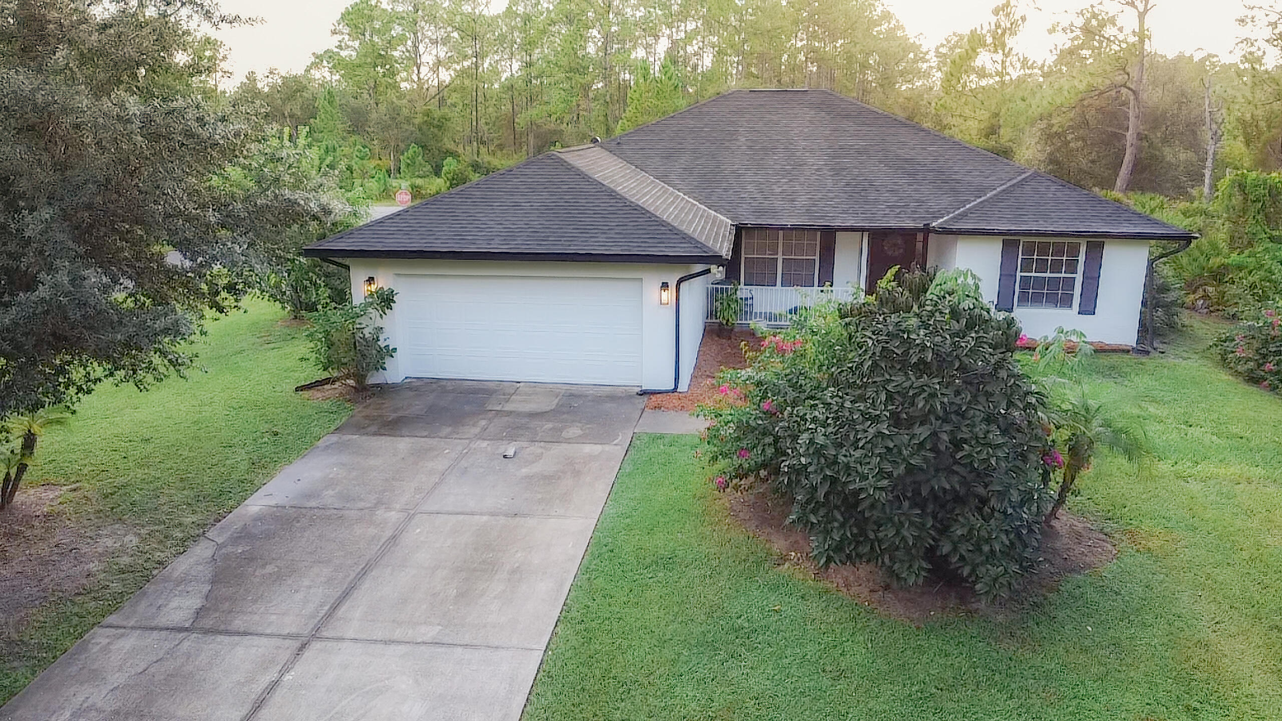 Foto de propiedad en 9134 Oviedo Street, Sebring, FL 33872 Sebring con MLS# 