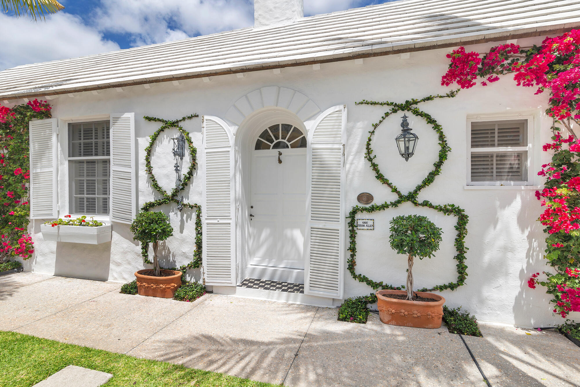 Foto de propiedad en 417 Peruvian Avenue 1, Palm Beach, FL 33480 Palm Beach con MLS# 