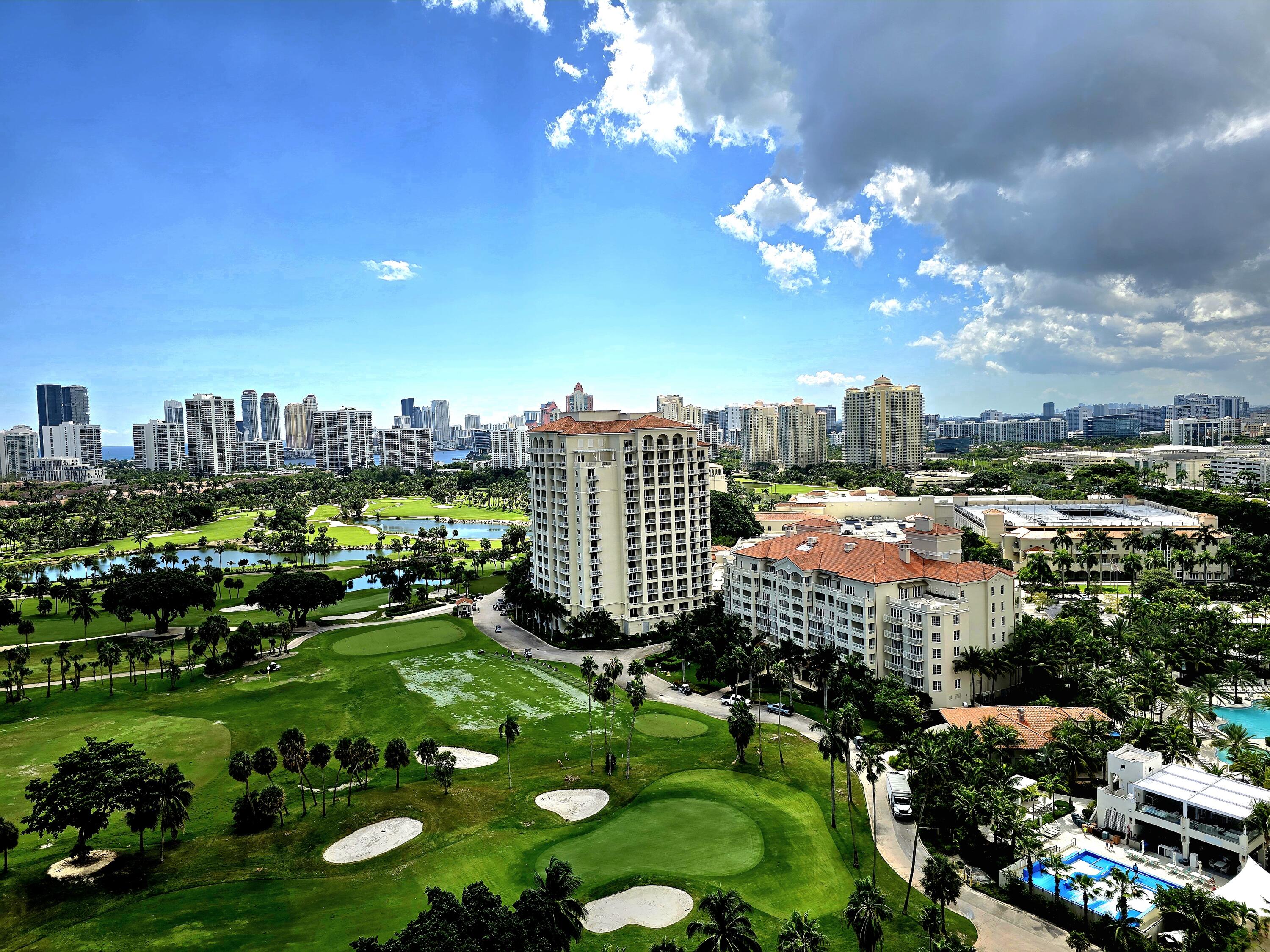 Foto de propiedad en 20335 W Country Club Drive 2208, Aventura, FL 33180 Aventura con MLS# 