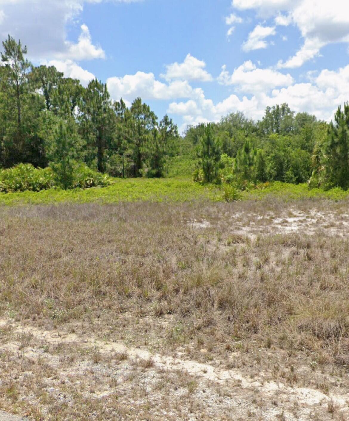 En Venta 1909 Monroe Avenue, Lehigh Acres, FL 33972, Lehigh Acres, FL 33972