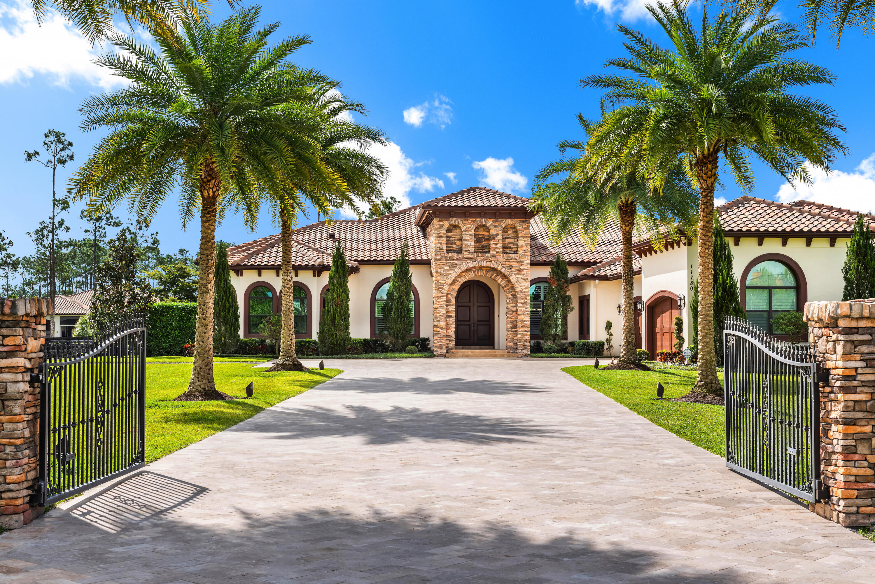 Foto de propiedad en 11780 Otter Run, Lake Worth, FL 33449 Lake Worth con MLS# 