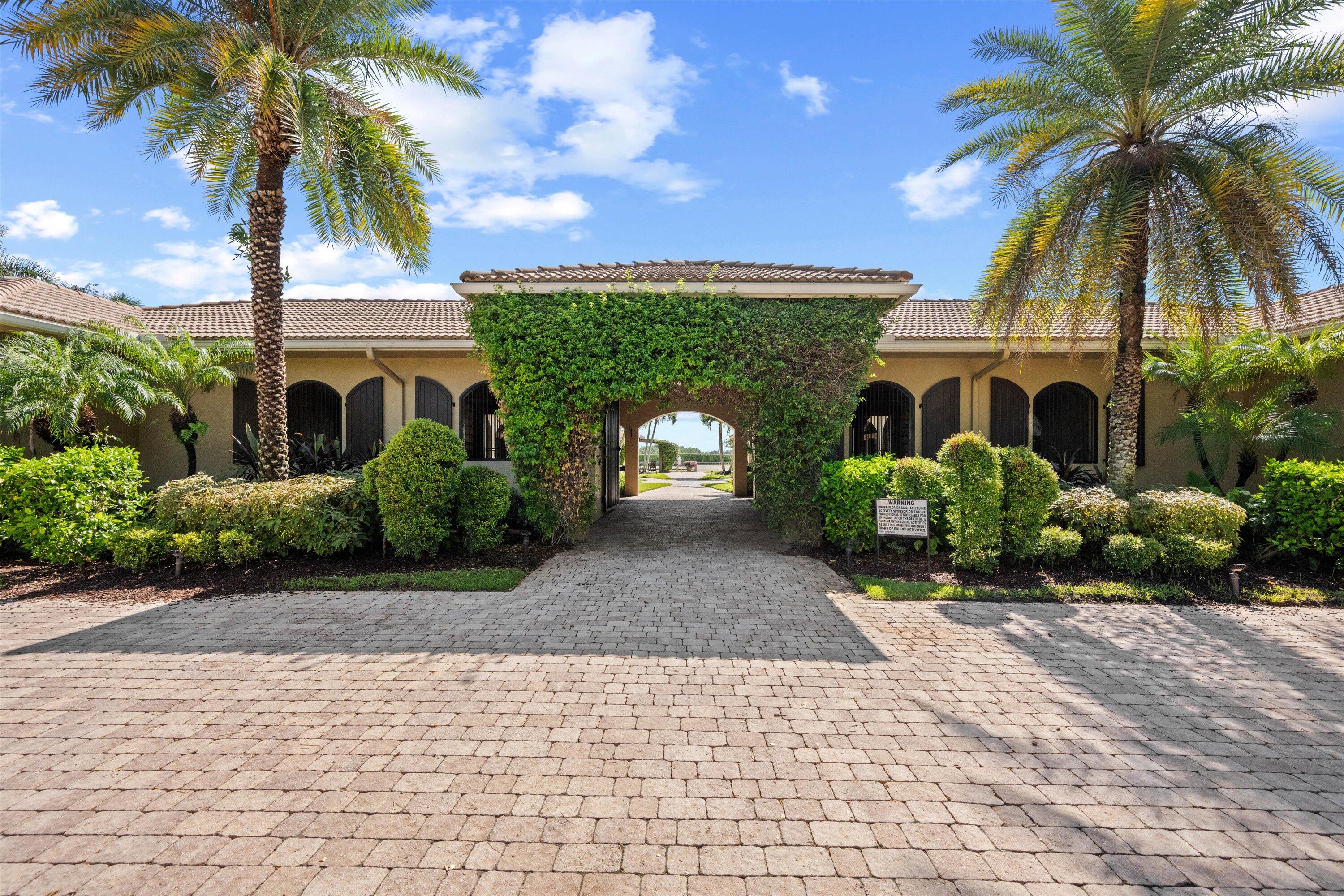 Foto de propiedad en 3508 Grand Prix Farms Drive, Wellington, FL 33414 Wellington con MLS# 