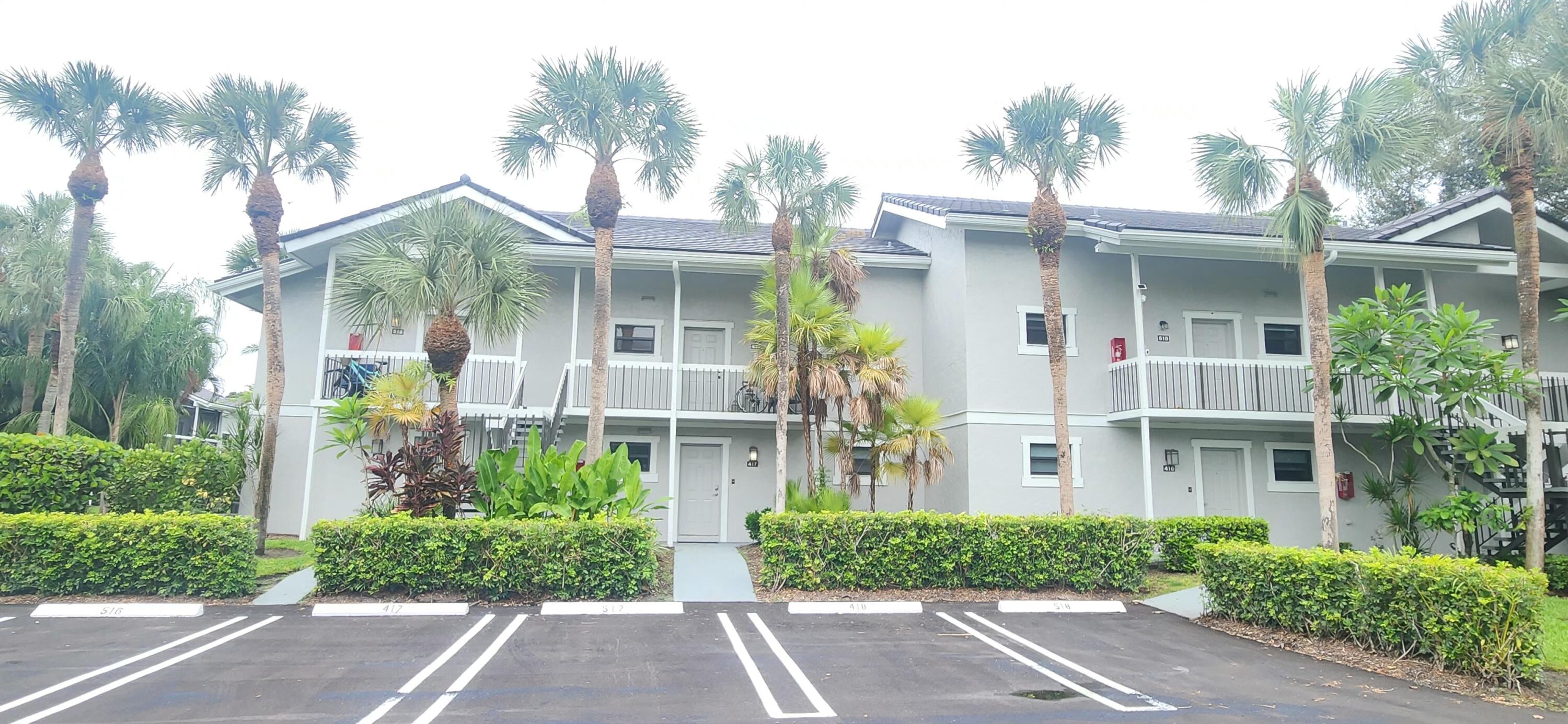 Foto de propiedad en 11863 Wimbledon Circle 416, Wellington, FL 33414 Wellington con MLS# 
