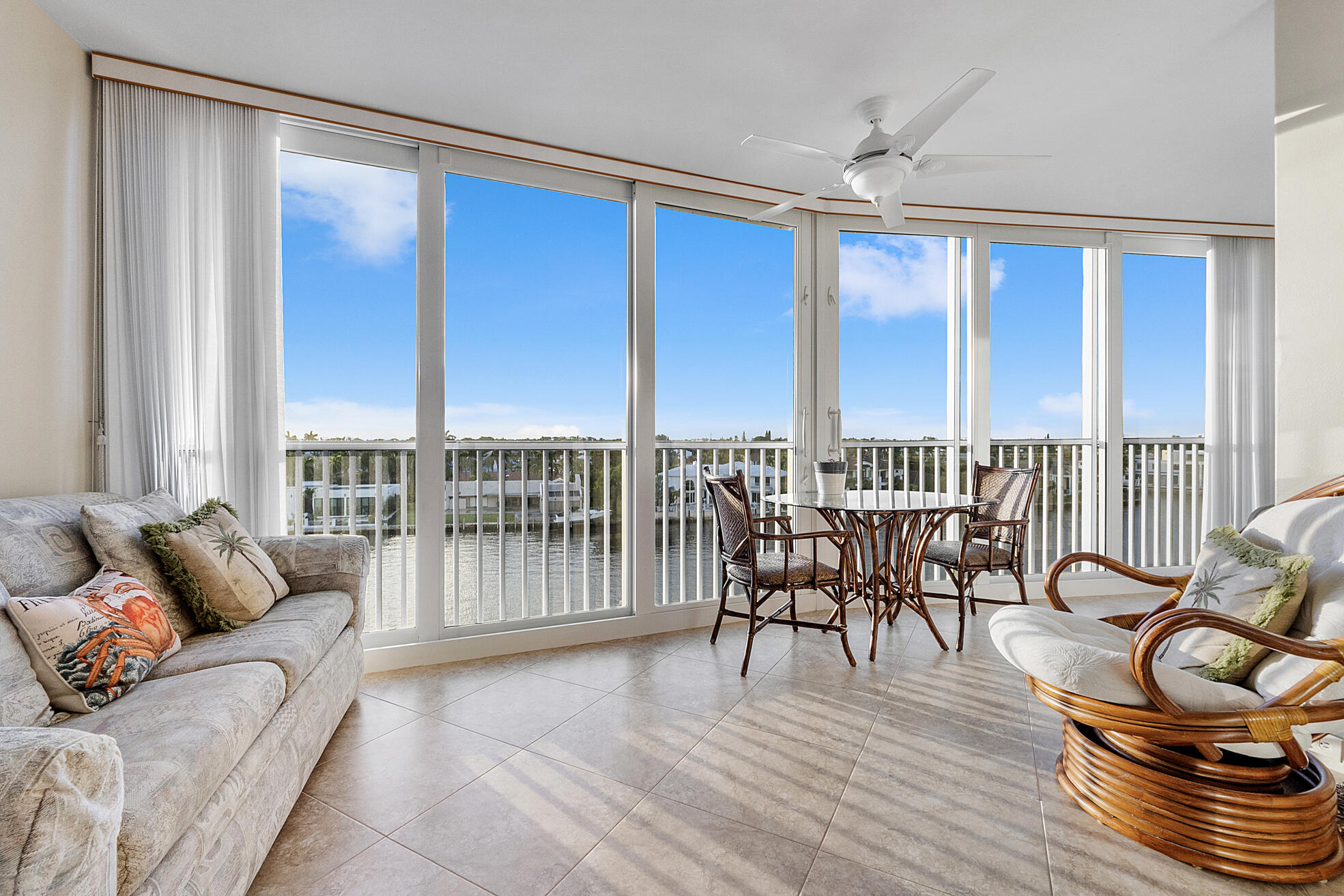 Alquilada 3310 S Ocean Boulevard 629-d, Highland Beach, FL 33487, Highland Beach, FL 33487