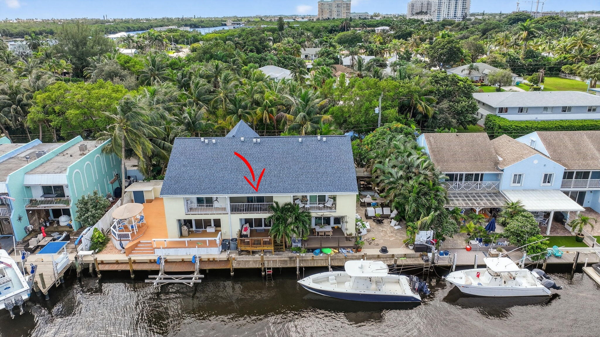 Foto de propiedad en 732 Rider Road, Boynton Beach, FL 33435 Boynton Beach con MLS# 