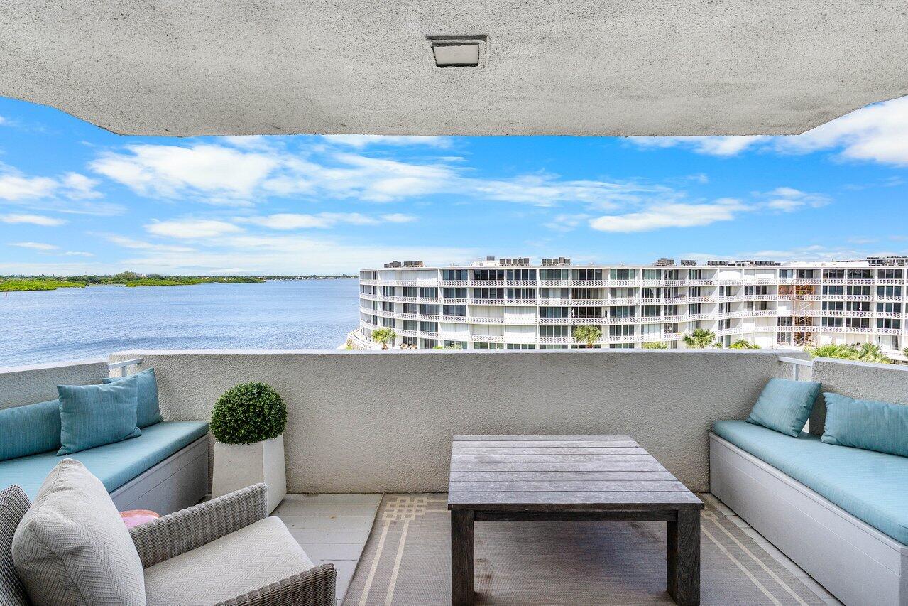Foto de propiedad en 2773 S Ocean Boulevard 5030, Palm Beach, FL 33480 Palm Beach con MLS# 