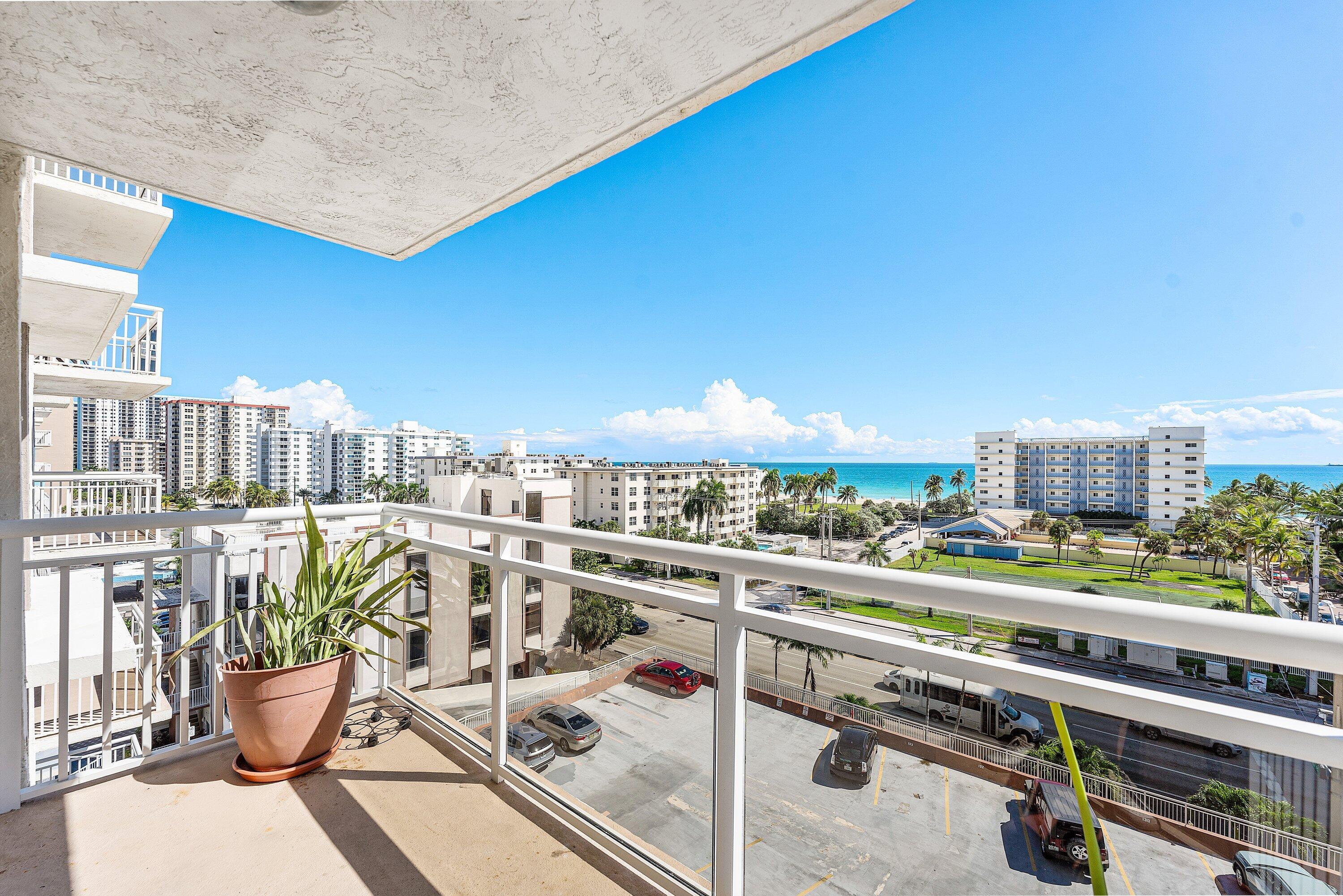 Foto de propiedad en 1600 S Ocean Drive 7h, Hollywood, FL 33019 Hollywood con MLS# 