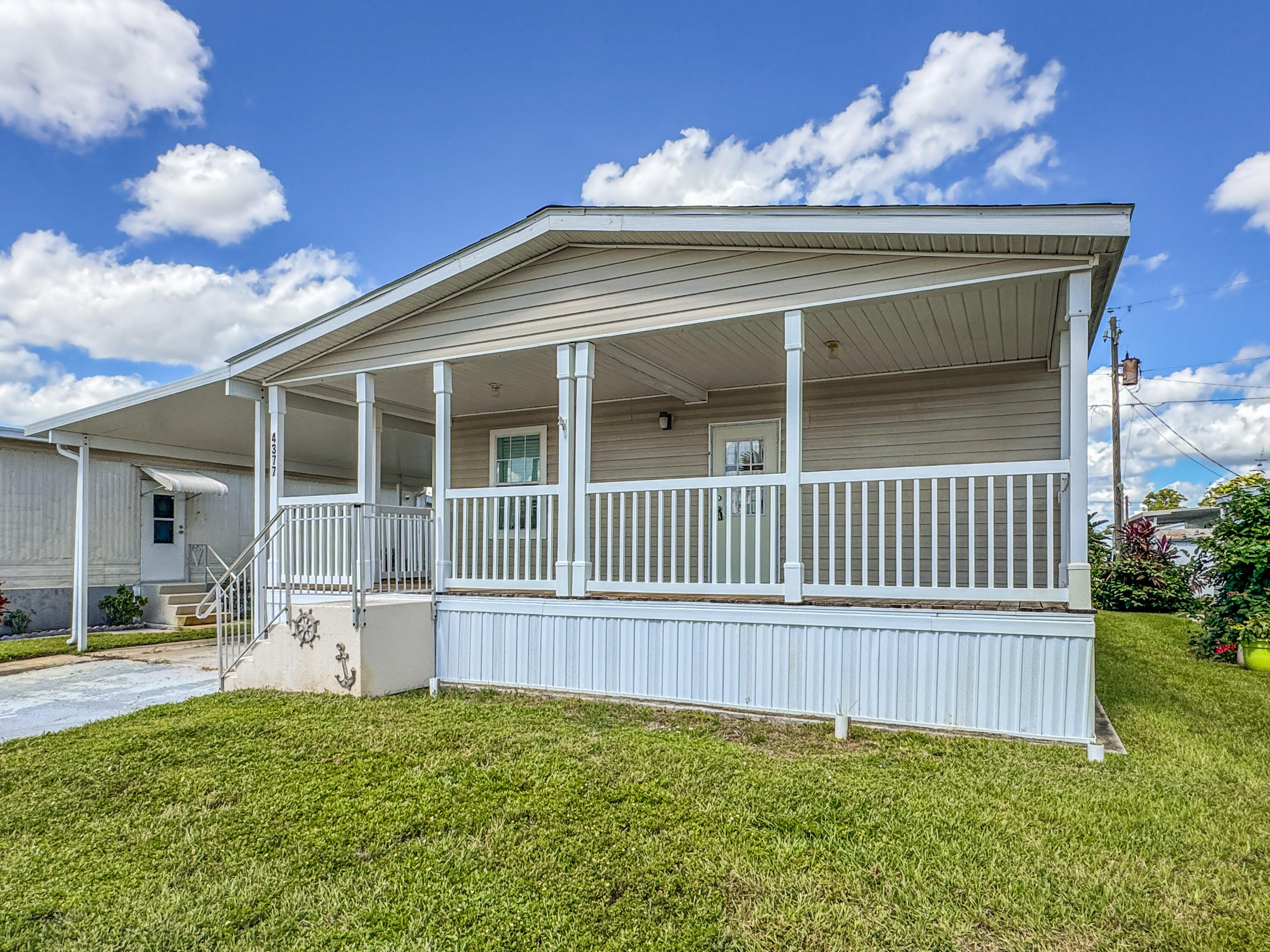 Foto de propiedad en 4377 Mission Bell Drive, Boynton Beach, FL 33436 Boynton Beach con MLS# 