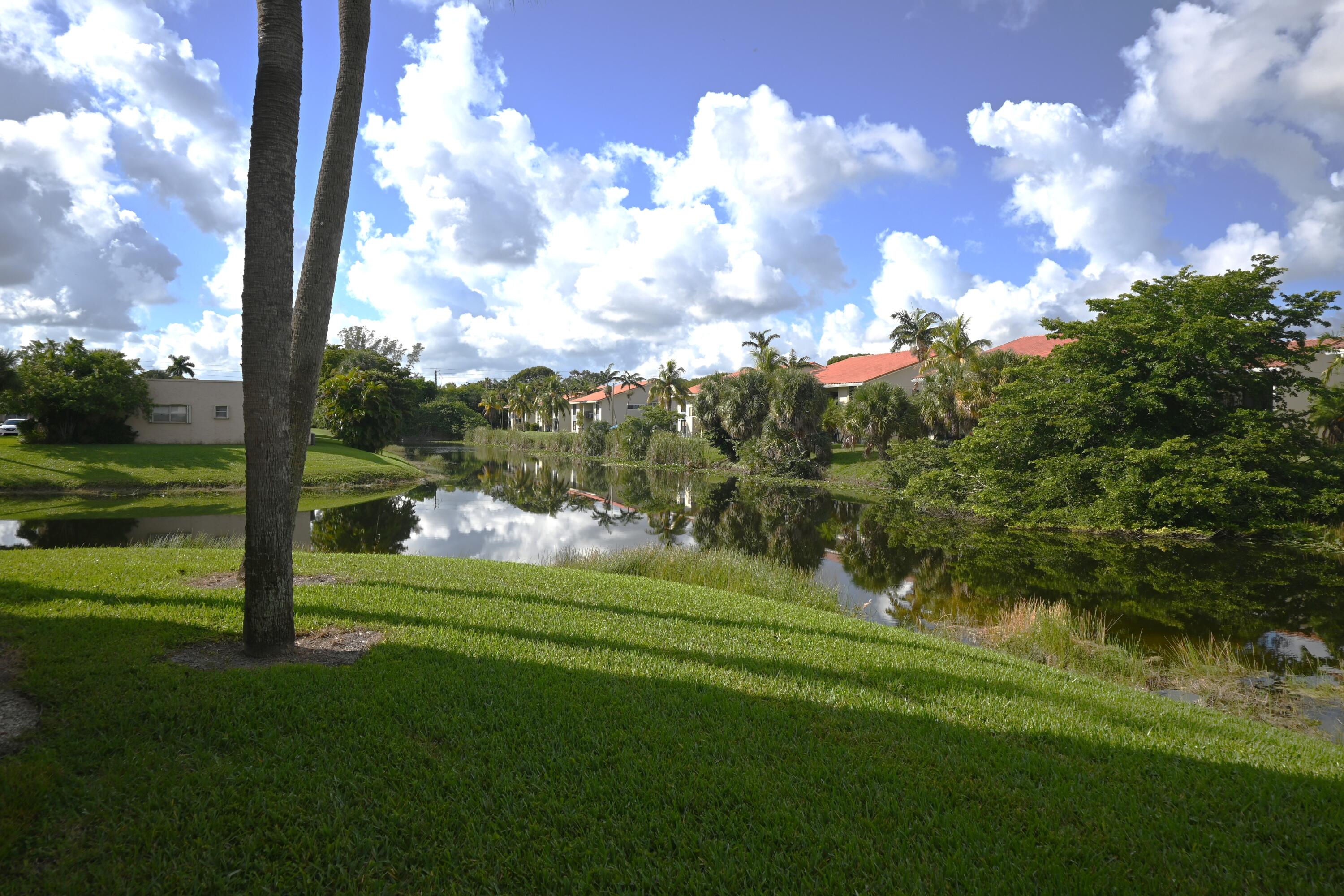 Alquilada 198 Lake Evelyn Drive, West Palm Beach, FL 33411, West Palm Beach, FL 33411