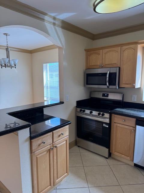 Foto de propiedad en 744 NE 14th Avenue 12, Fort Lauderdale, FL 33304 Fort Lauderdale con MLS# 