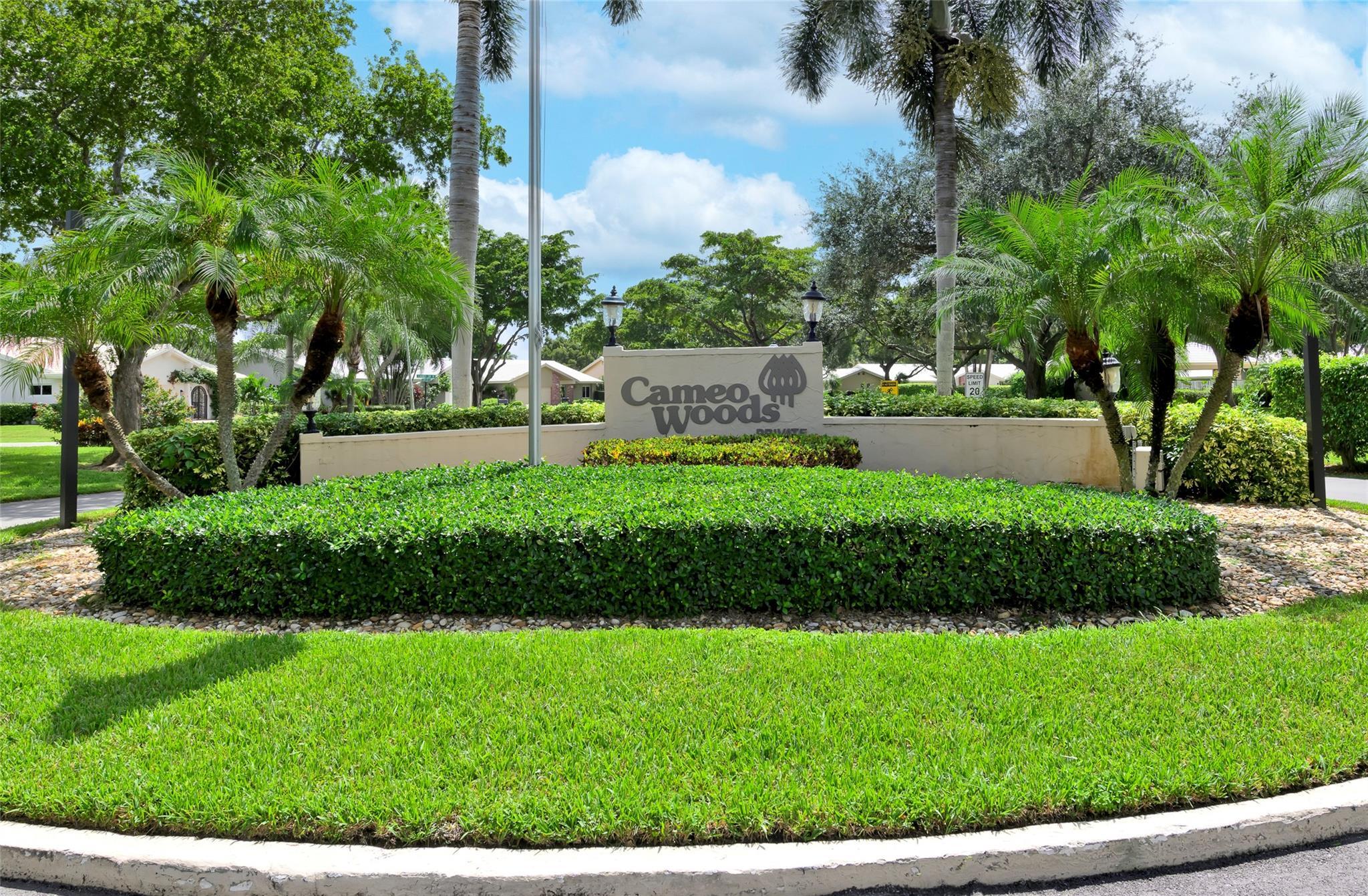 Foto de propiedad en 22349 Treetop Circle, Boca Raton, FL 33433 Boca Raton con MLS# 
