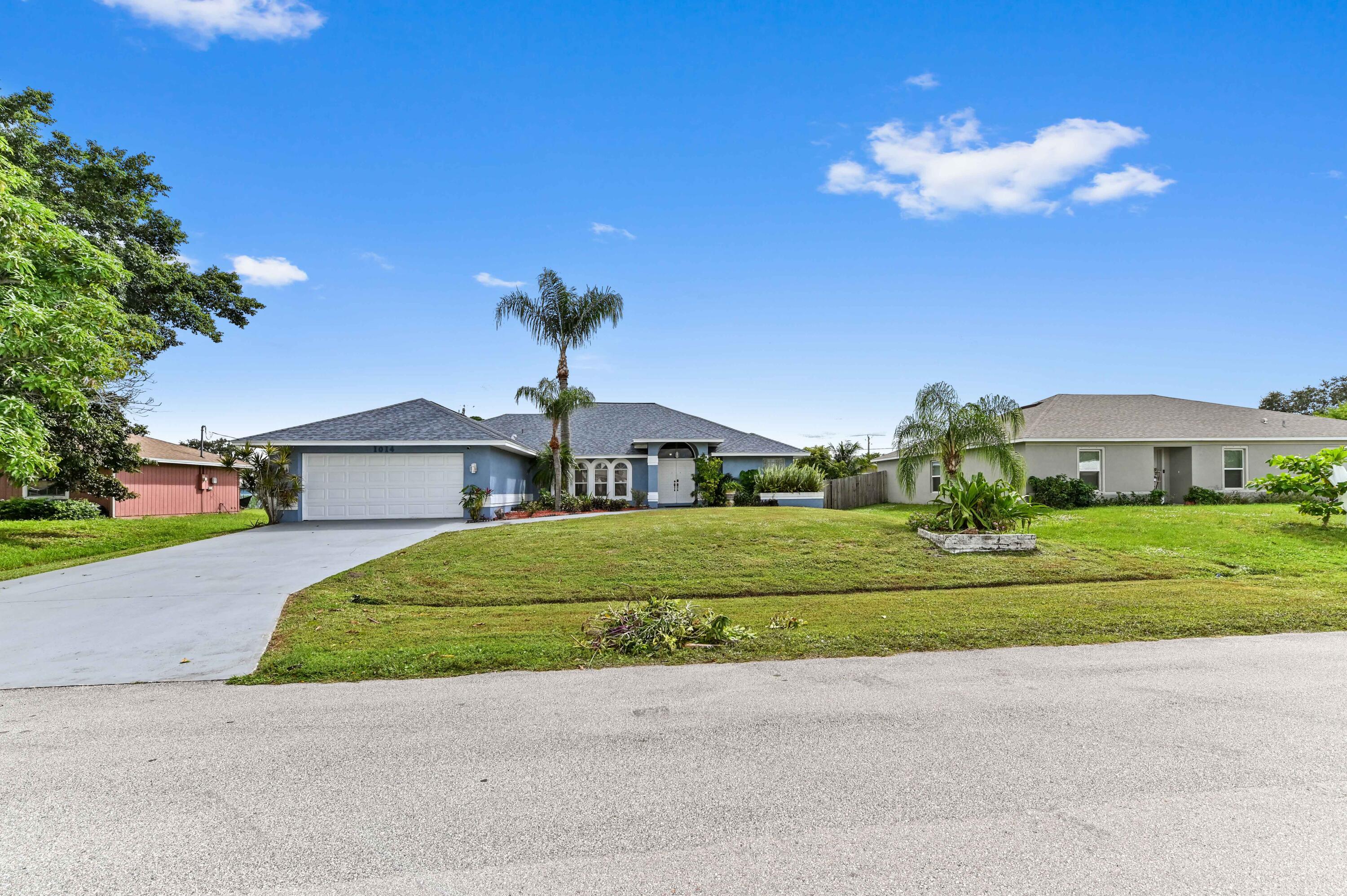 Foto de propiedad en 1014 SW Canary Terrace, Port St. Lucie, FL 34953 Port St. Lucie con MLS# 