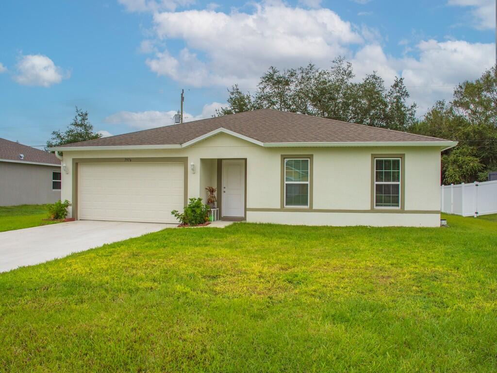 Foto de propiedad en 7976 105th Avenue, Vero Beach, FL 32967 Vero Beach con MLS# 