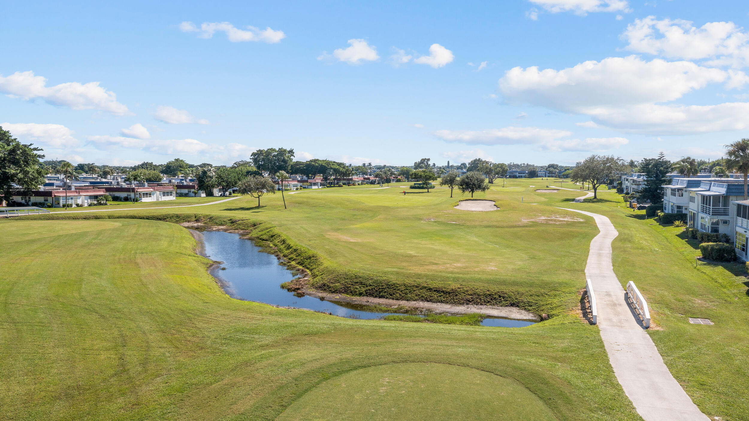 Foto de propiedad en 106 Tuscany B, Delray Beach, FL 33446 Delray Beach con MLS# 