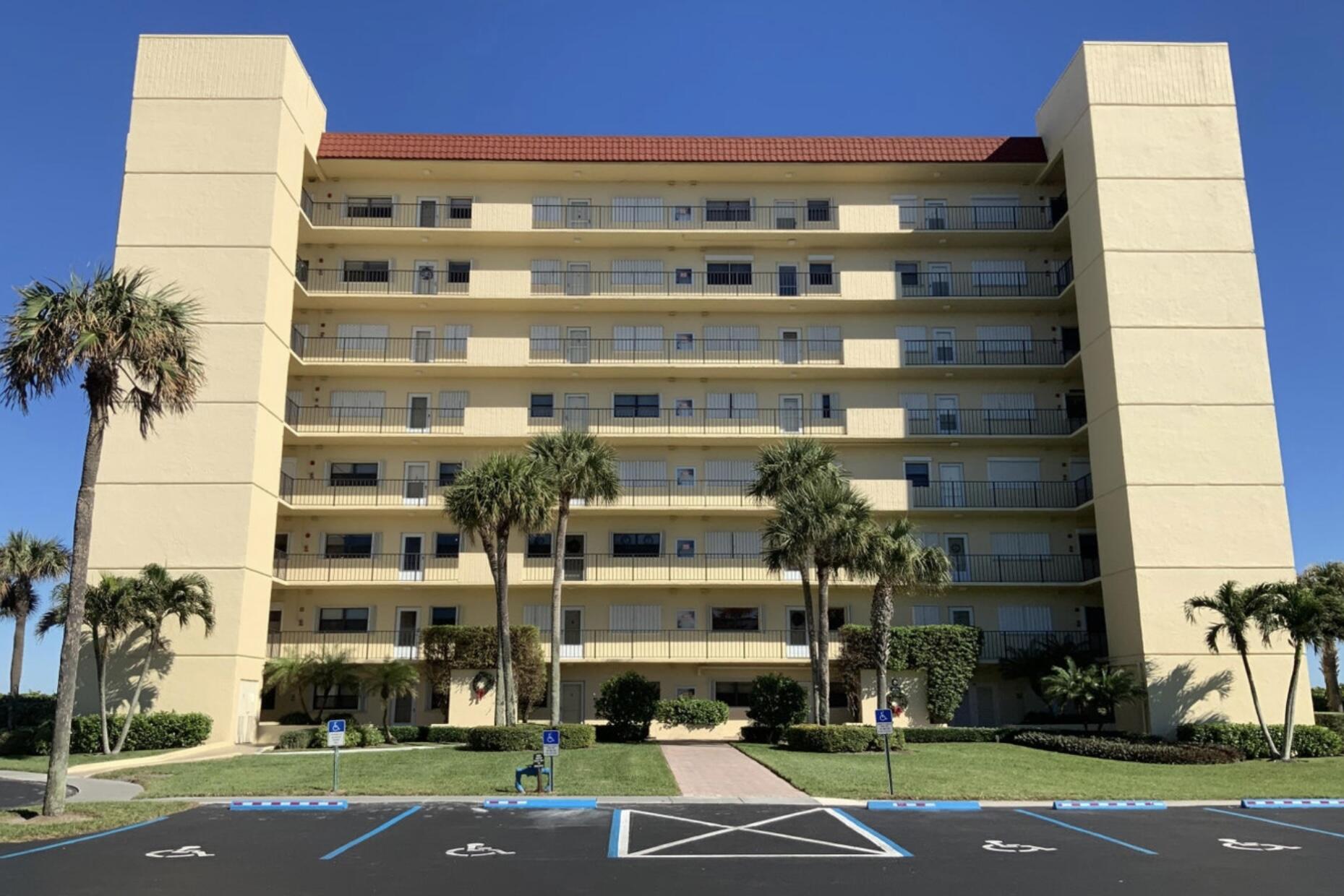 En Renta 7420 S Ocean Drive 216, Jensen Beach, FL 34957, Jensen Beach, FL 34957
