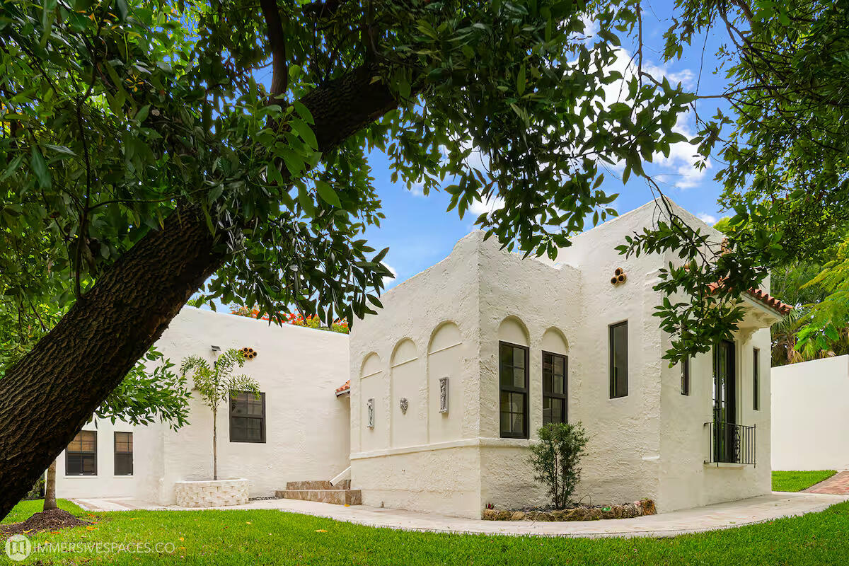 Foto de propiedad en 828 35th Street, West Palm Beach, FL 33407 West Palm Beach con MLS# 