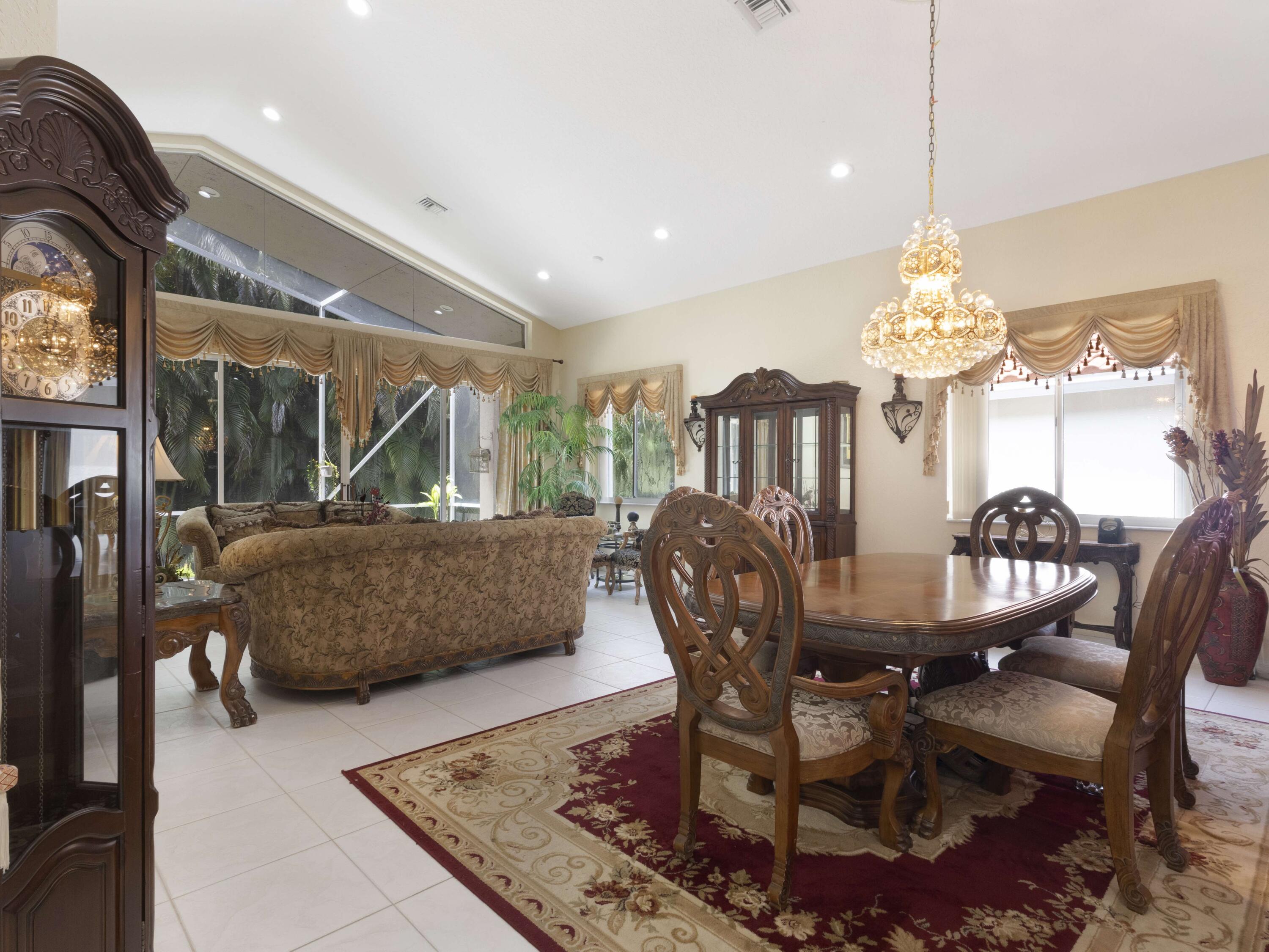 Foto de propiedad en 5159 Brookview Drive, Boynton Beach, FL 33437 Boynton Beach con MLS# 