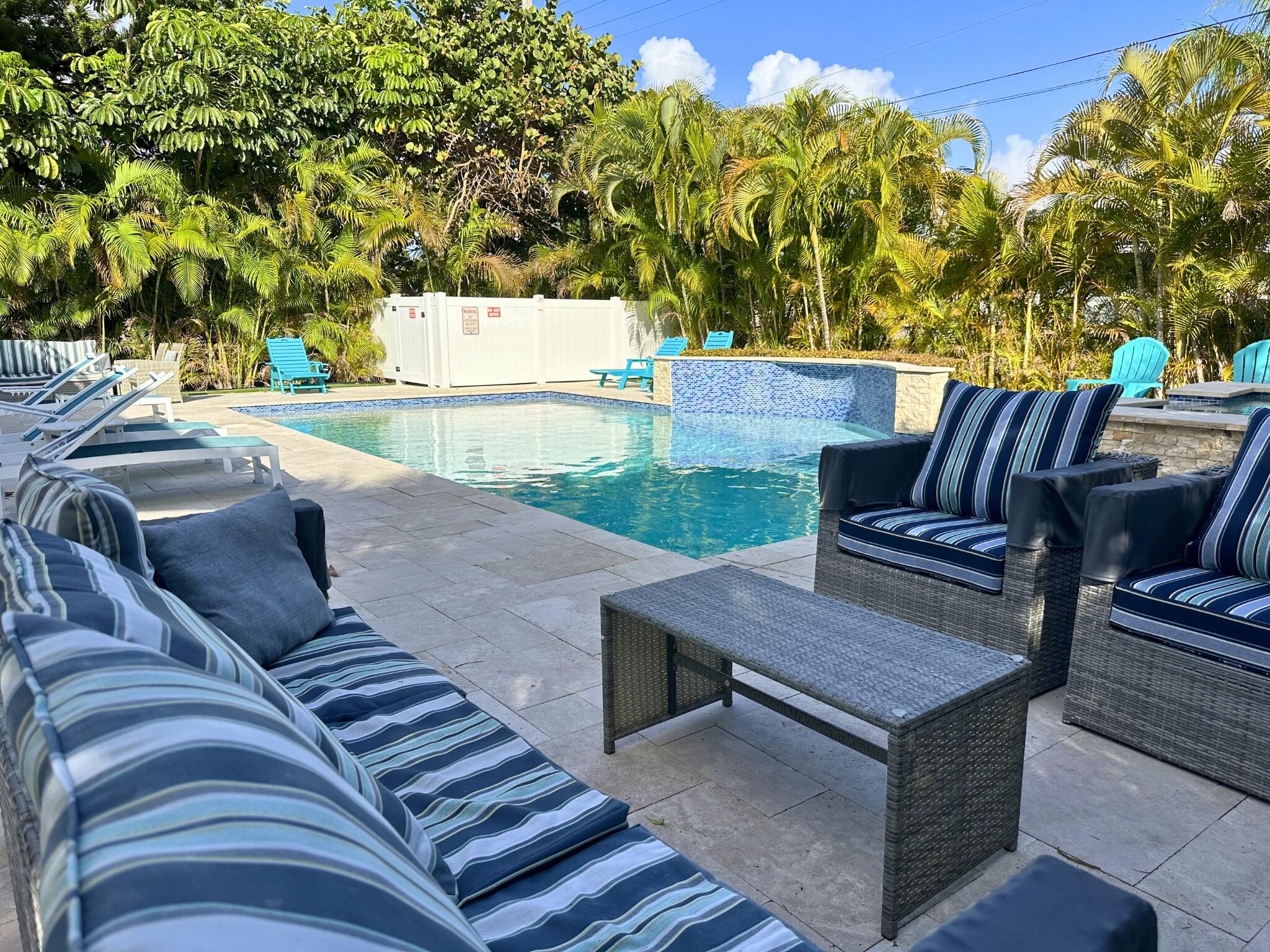 Foto de propiedad en 1236 Beach Road 3, Singer Island, FL 33404 Singer Island con MLS# 
