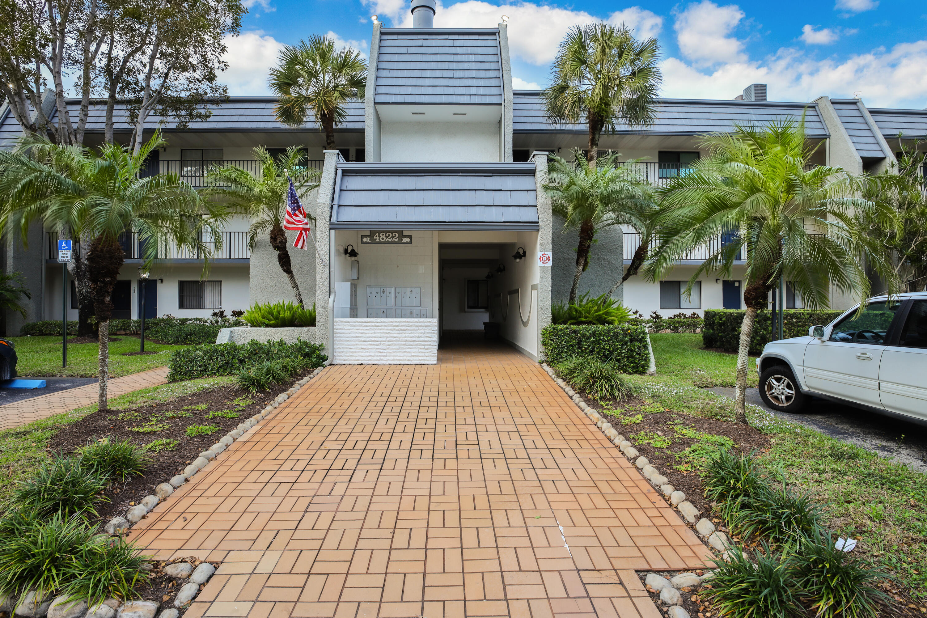 Foto de propiedad en 4822 Esedra Court 303, Lake Worth, FL 33467 Lake Worth con MLS# 