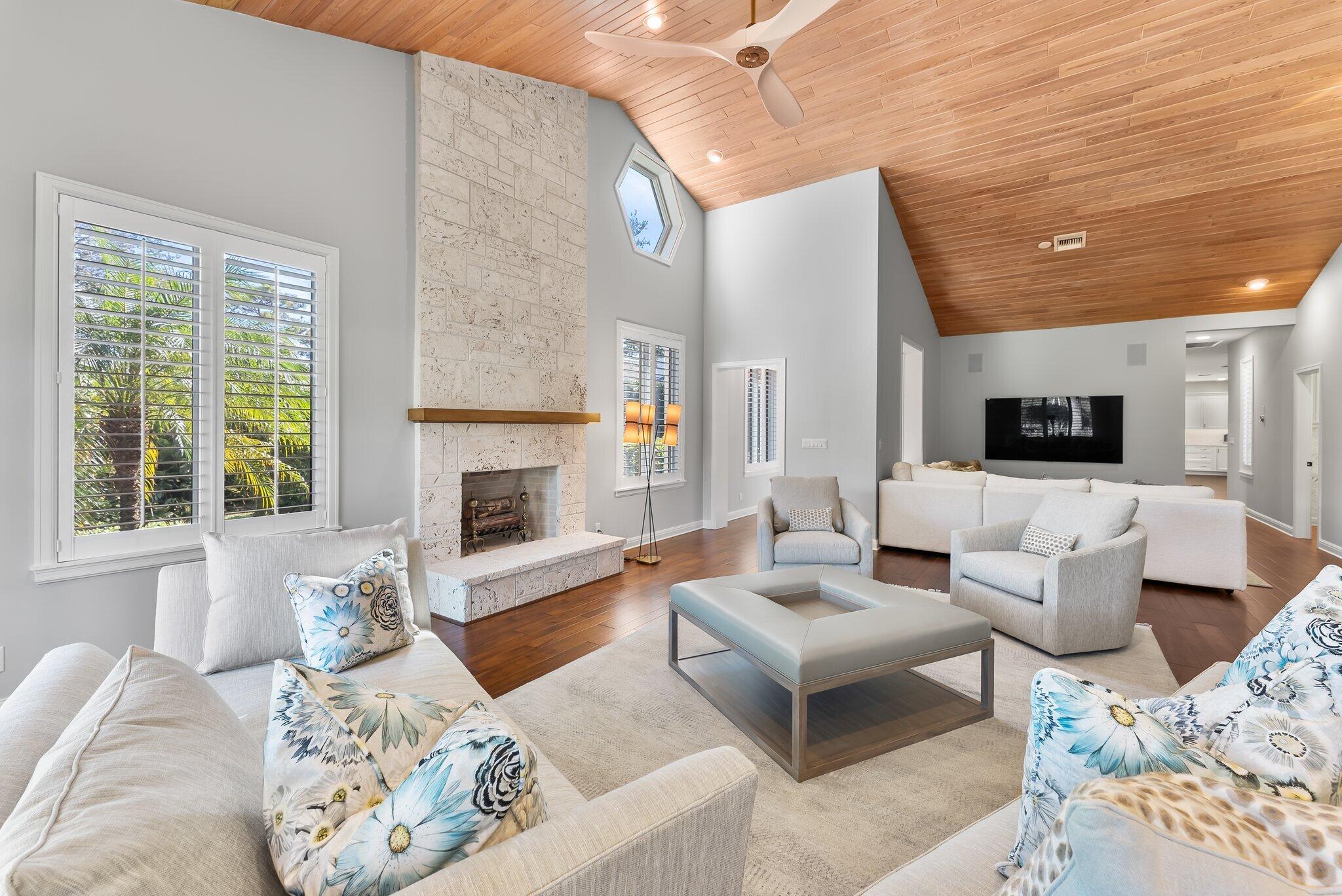 Foto de propiedad en 12223 SE Birkdale Run, Jupiter, FL 33469 Jupiter con MLS# 