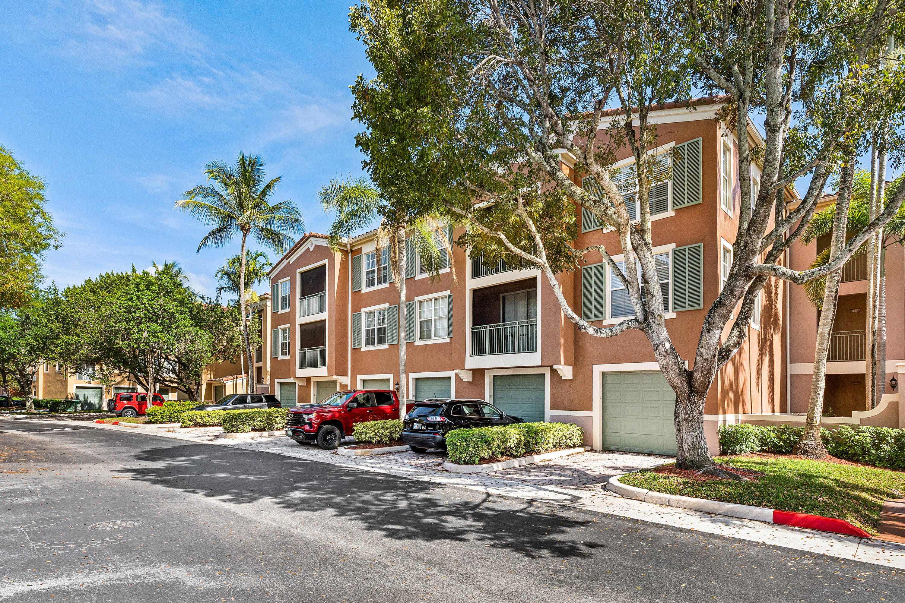 Foto de propiedad en 11720 Saint Andrews Place 206, Wellington, FL 33414 Wellington con MLS# 