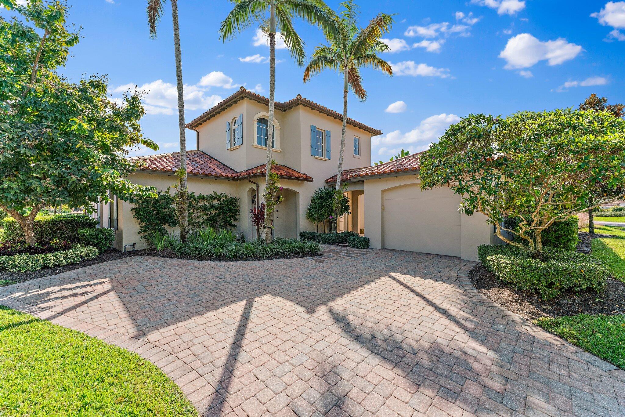 Foto de propiedad en 611 White Pelican Way, Jupiter, FL 33477 Jupiter con MLS# 