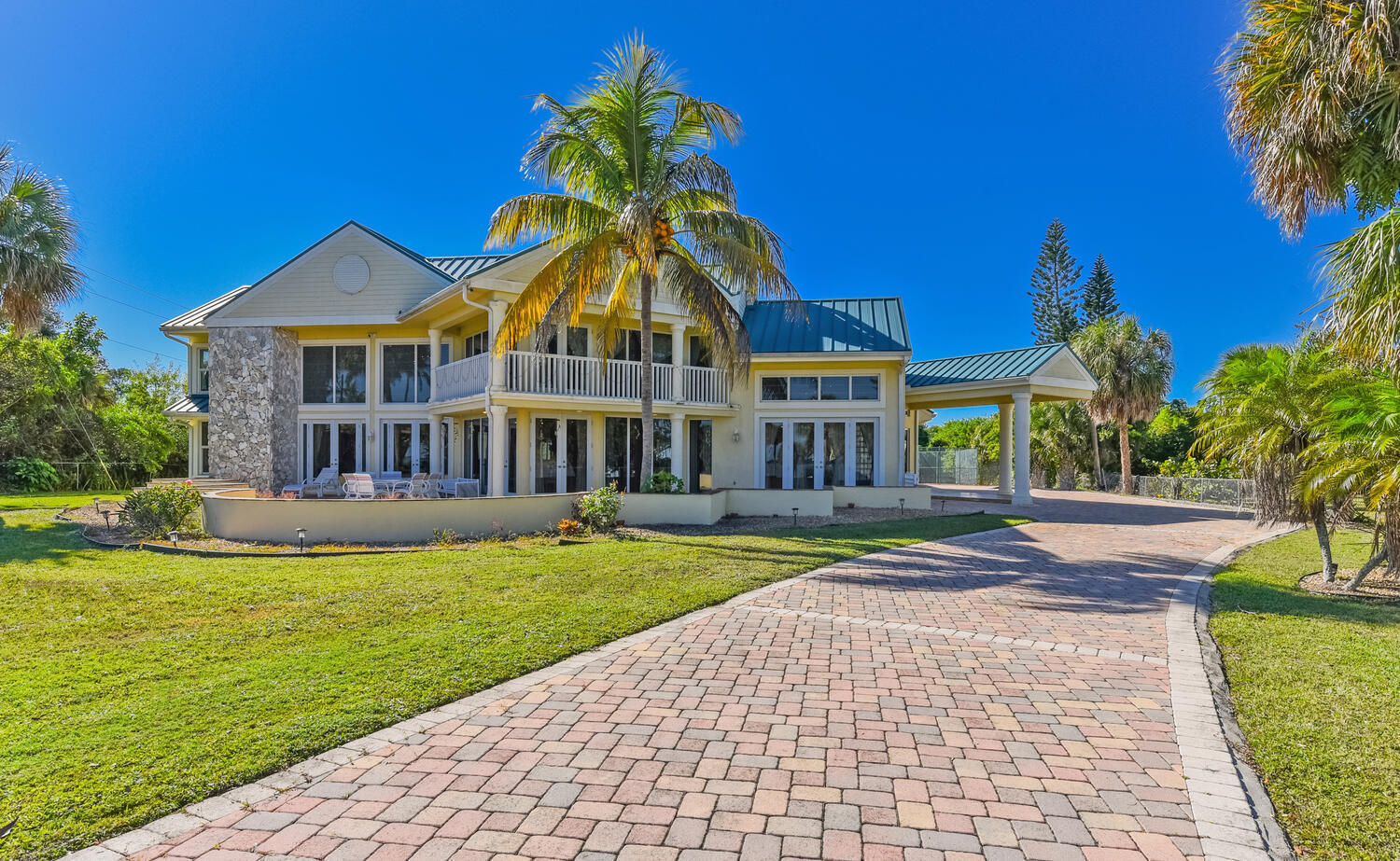 En Venta 3343 S Indian River Drive, Fort Pierce, FL 34982, Fort Pierce, FL 34982