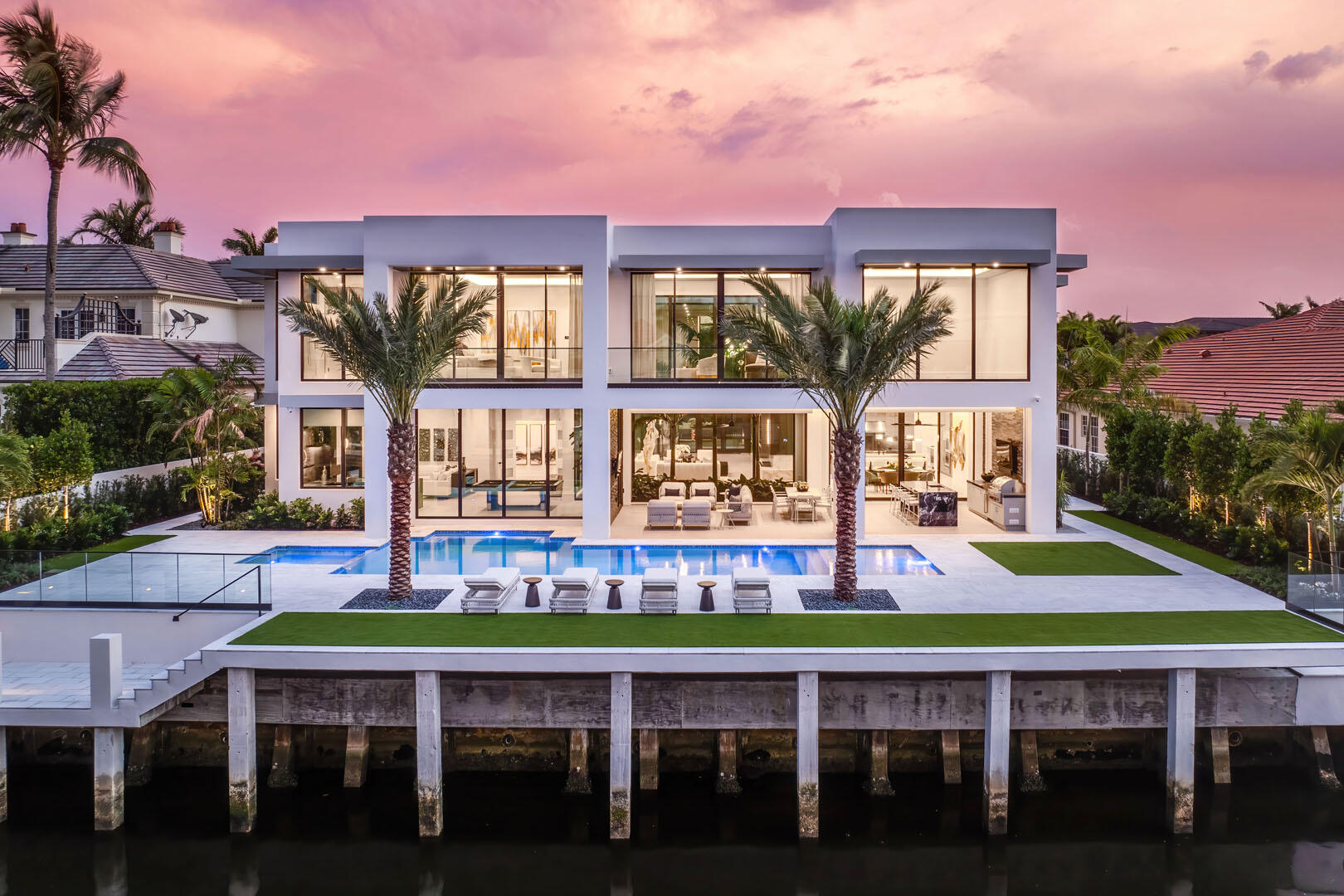 Foto de propiedad en 169 W Coconut Palm Road, Boca Raton, FL 33432 Boca Raton con MLS# 