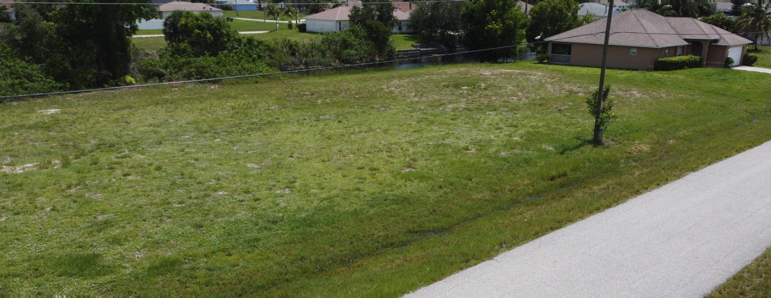 En Venta 2218 NW 4th Street, Cape Coral, FL 33993, Cape Coral, FL 33993