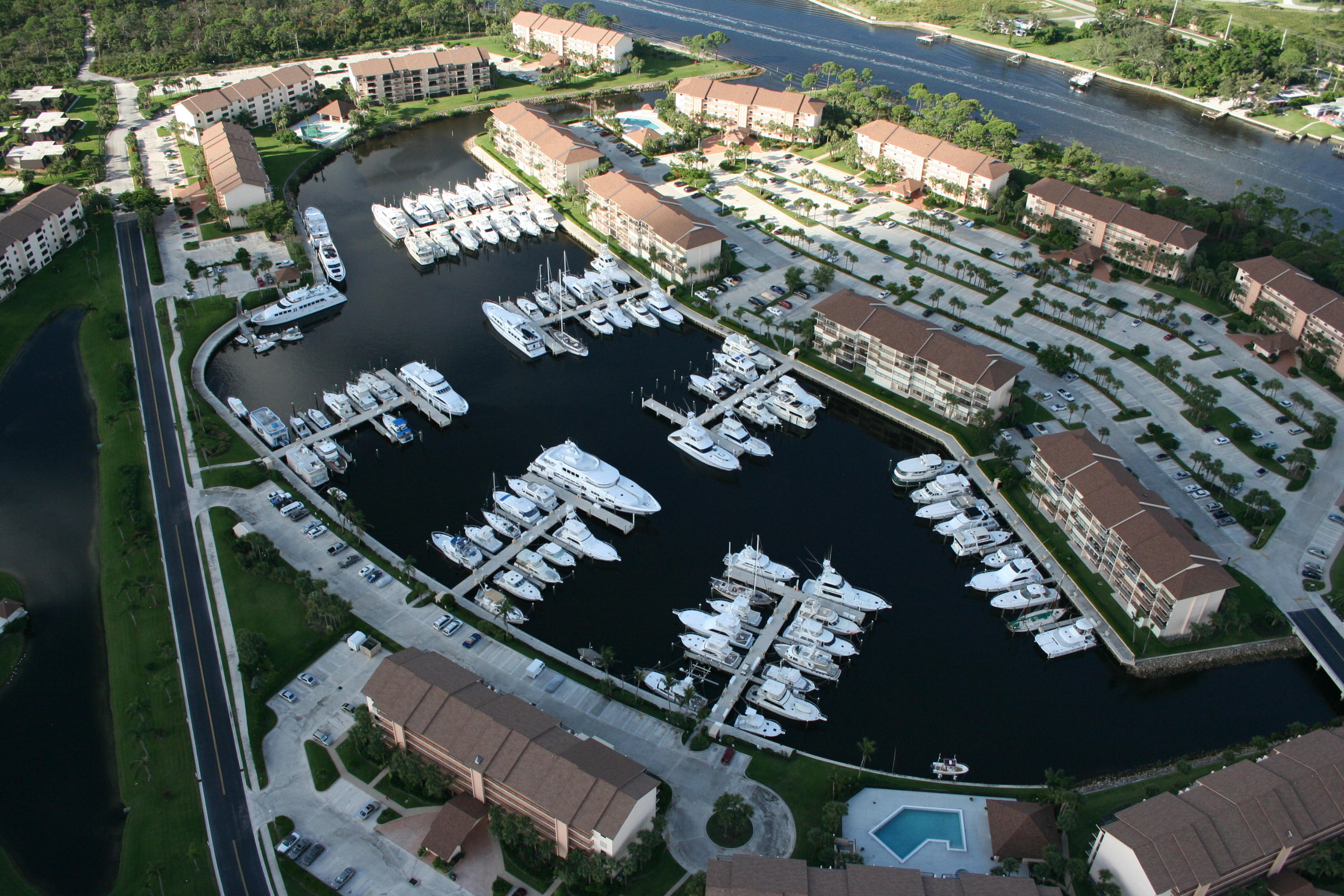 Foto de propiedad en 1320 Tidal Pointe Boulevard, Jupiter, FL 33477 Jupiter con MLS# 