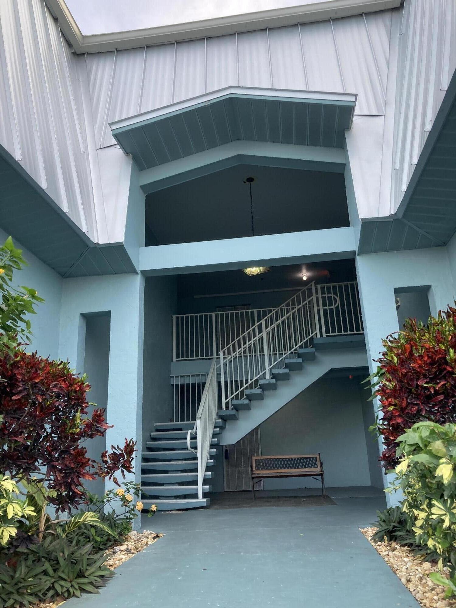 Alquilada 950 S Kanner Highway E23, Stuart, FL 34994, Stuart, FL 34994