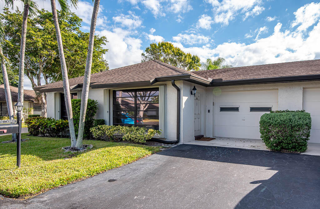 Foto de propiedad en 4760 Greentree Way A, Boynton Beach, FL 33436 Boynton Beach con MLS# 